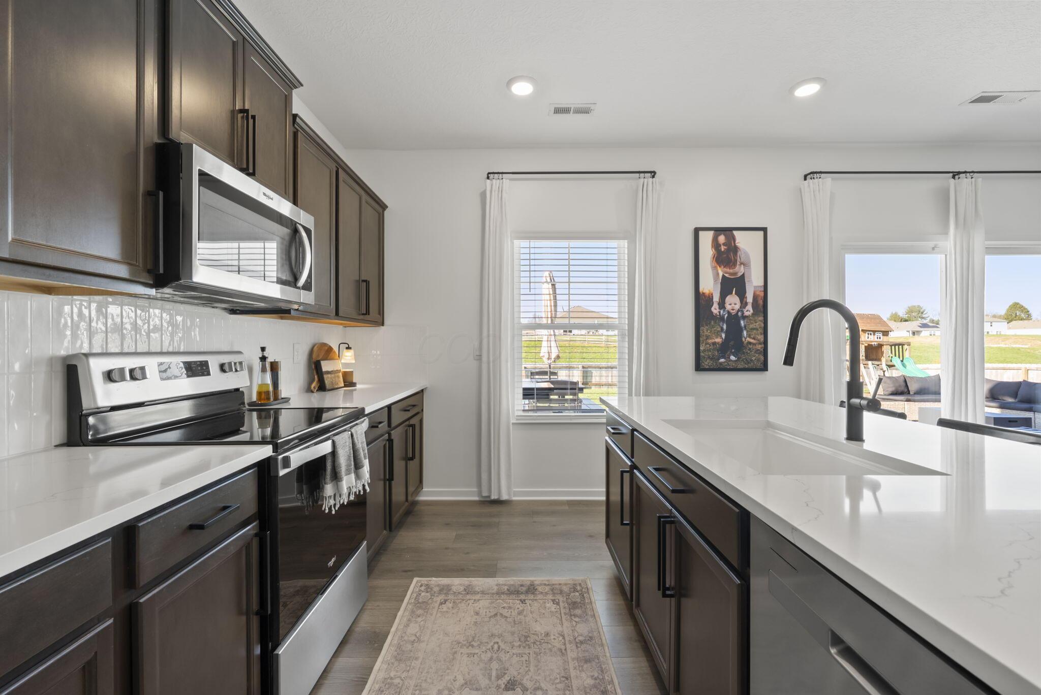 324 Kells Court W