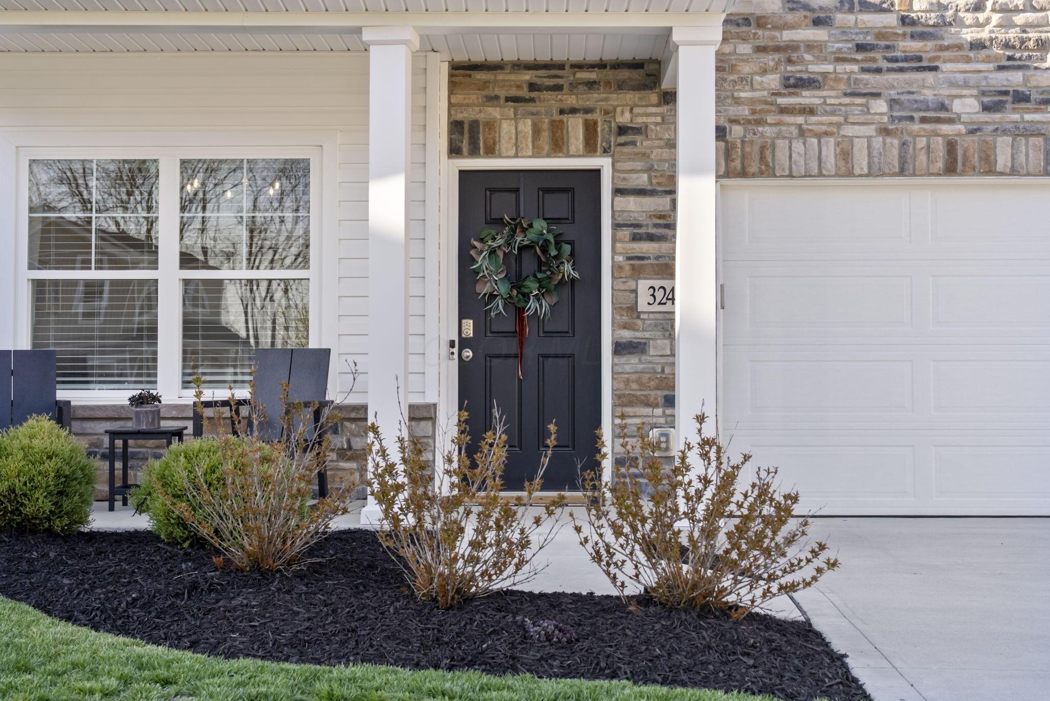 324 Kells Court W