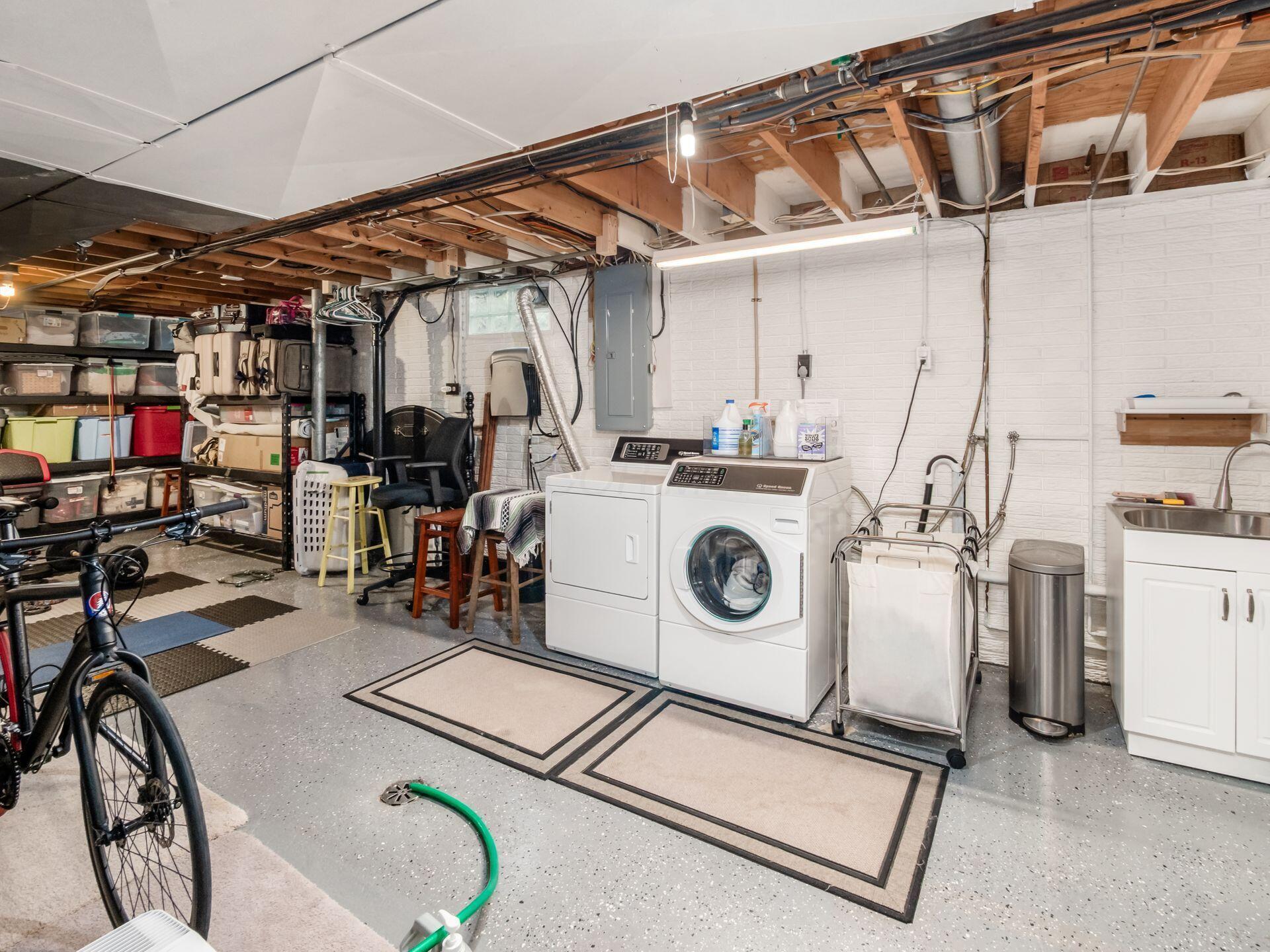 5065 Bayhill Drive
