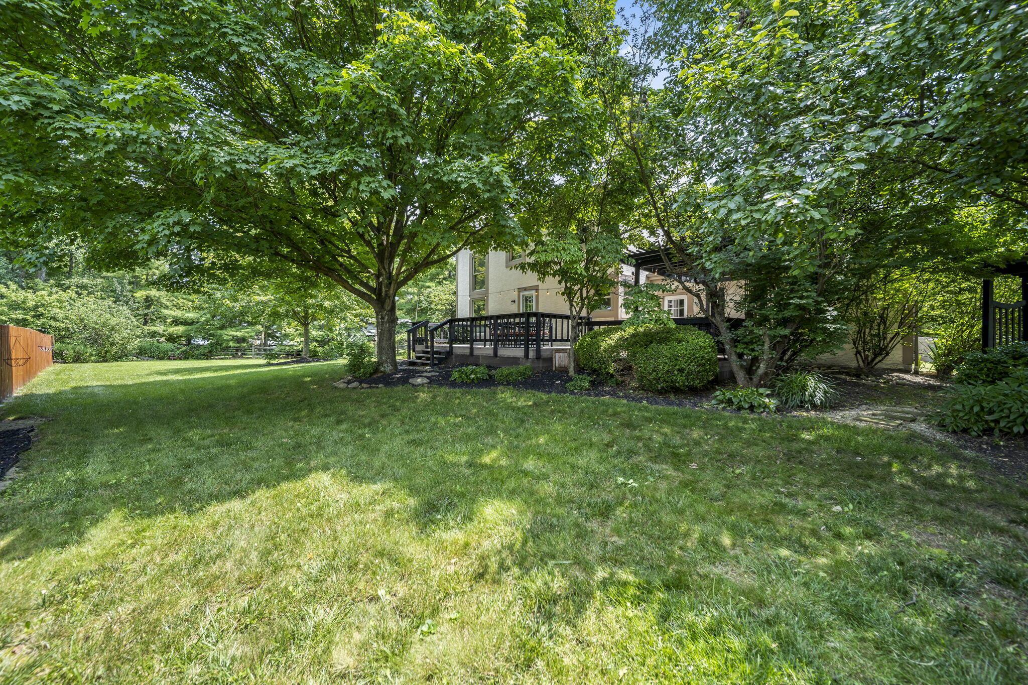886 Thirlwall Court