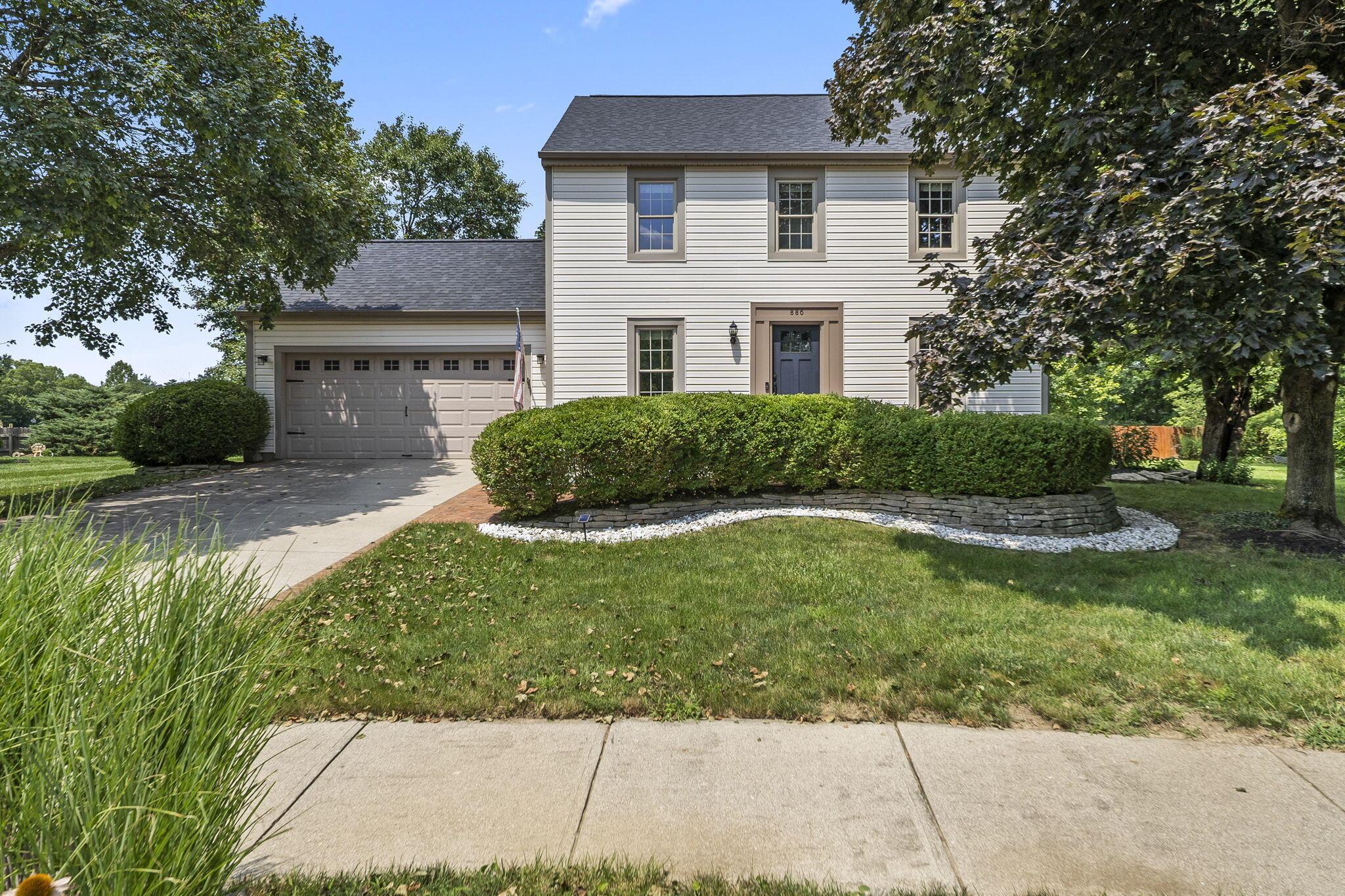 886 Thirlwall Court