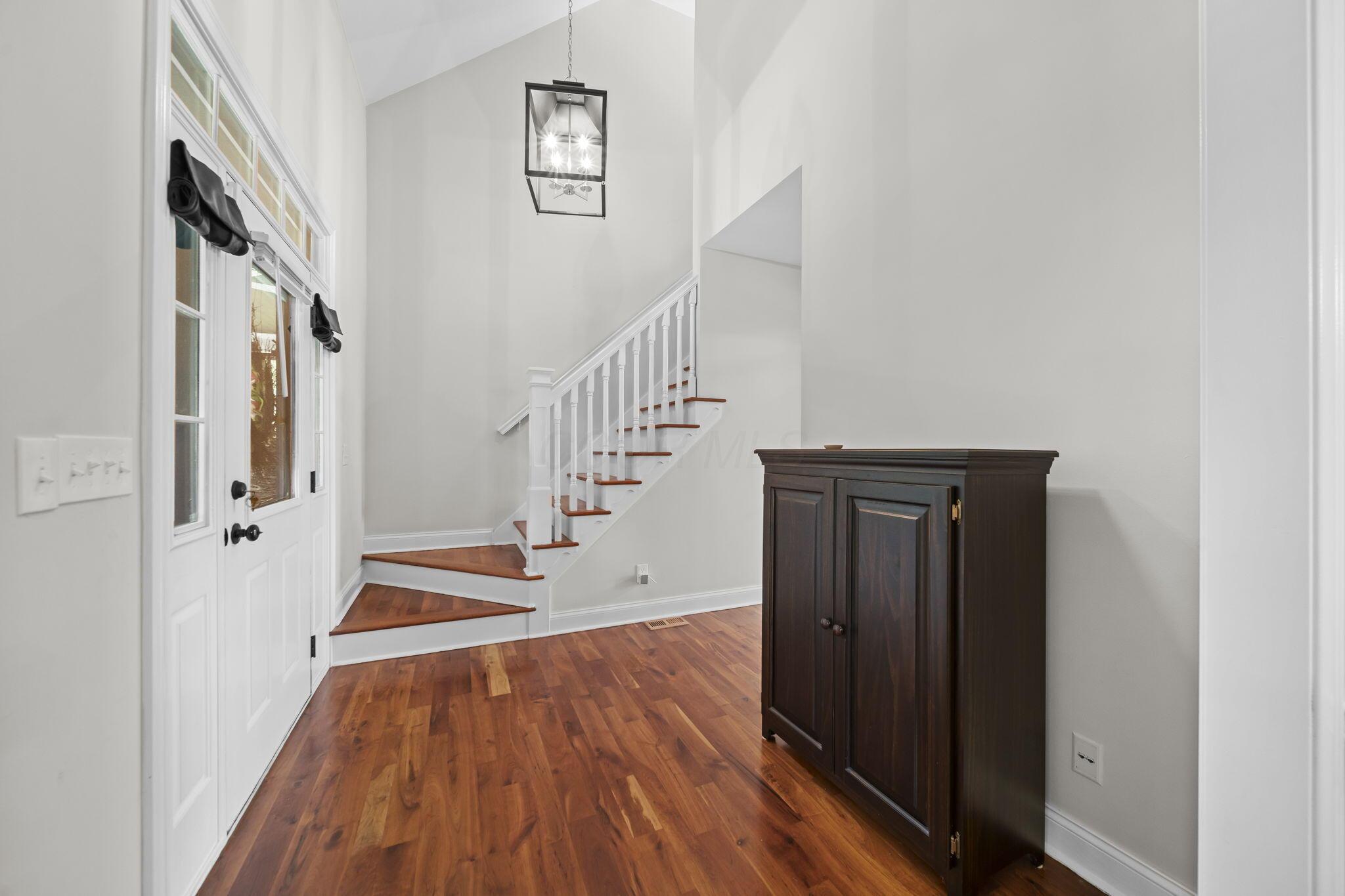 100 Autumn Rush Court