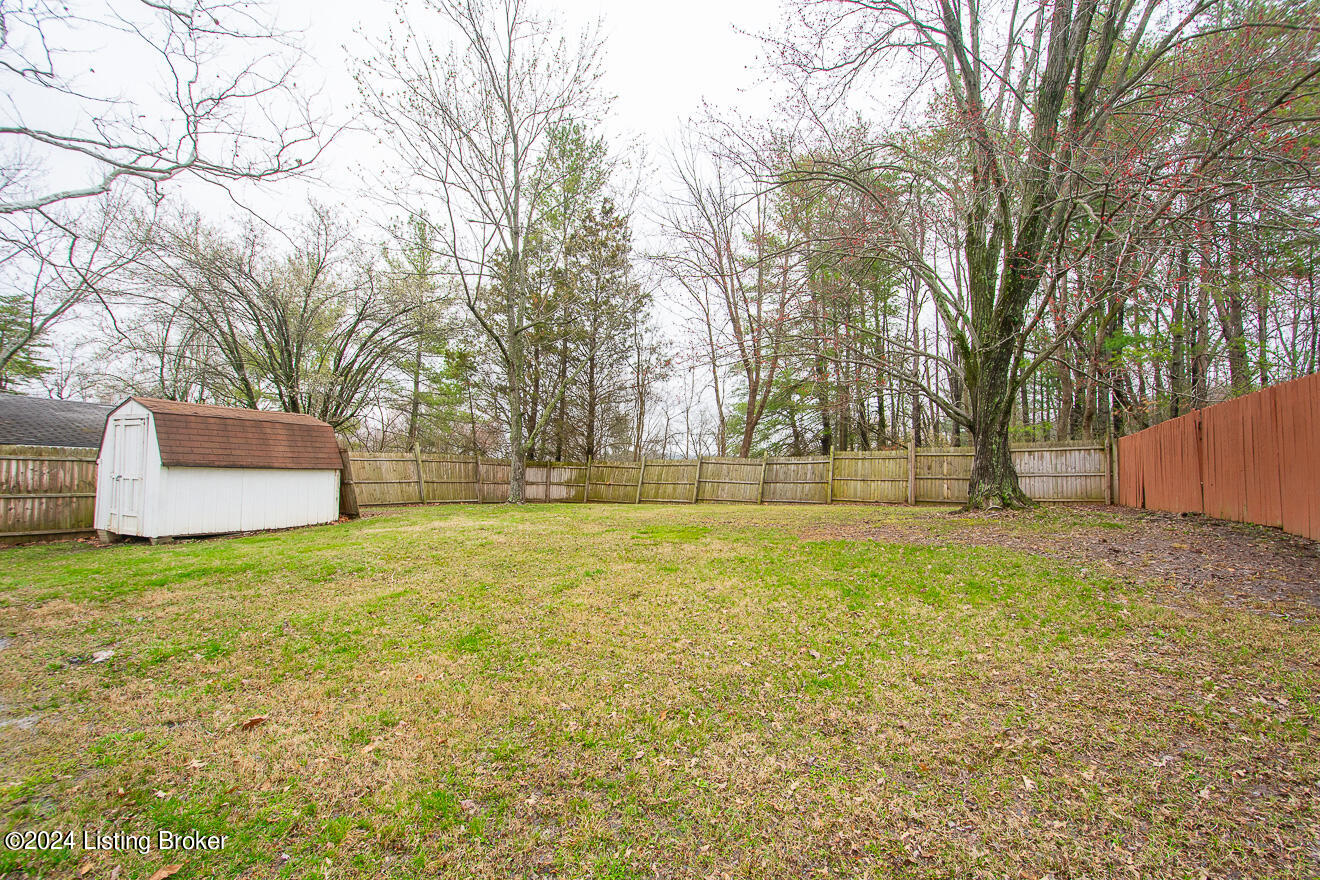7325 Windemere Dr