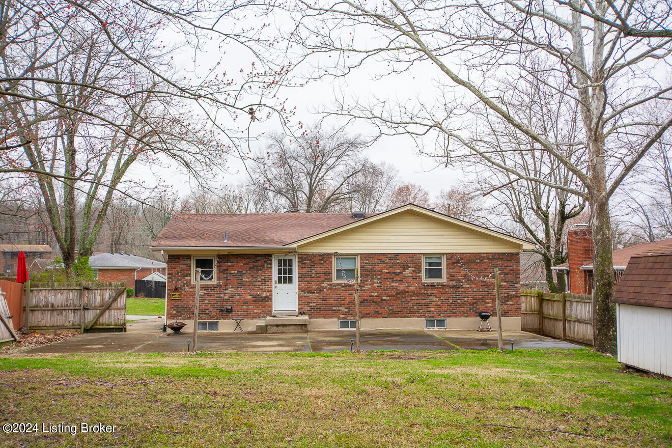 7325 Windemere Dr
