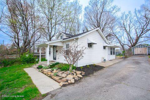 1677 Mercer Ave