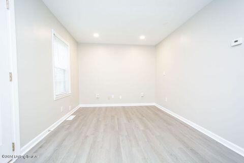 1677 Mercer Ave