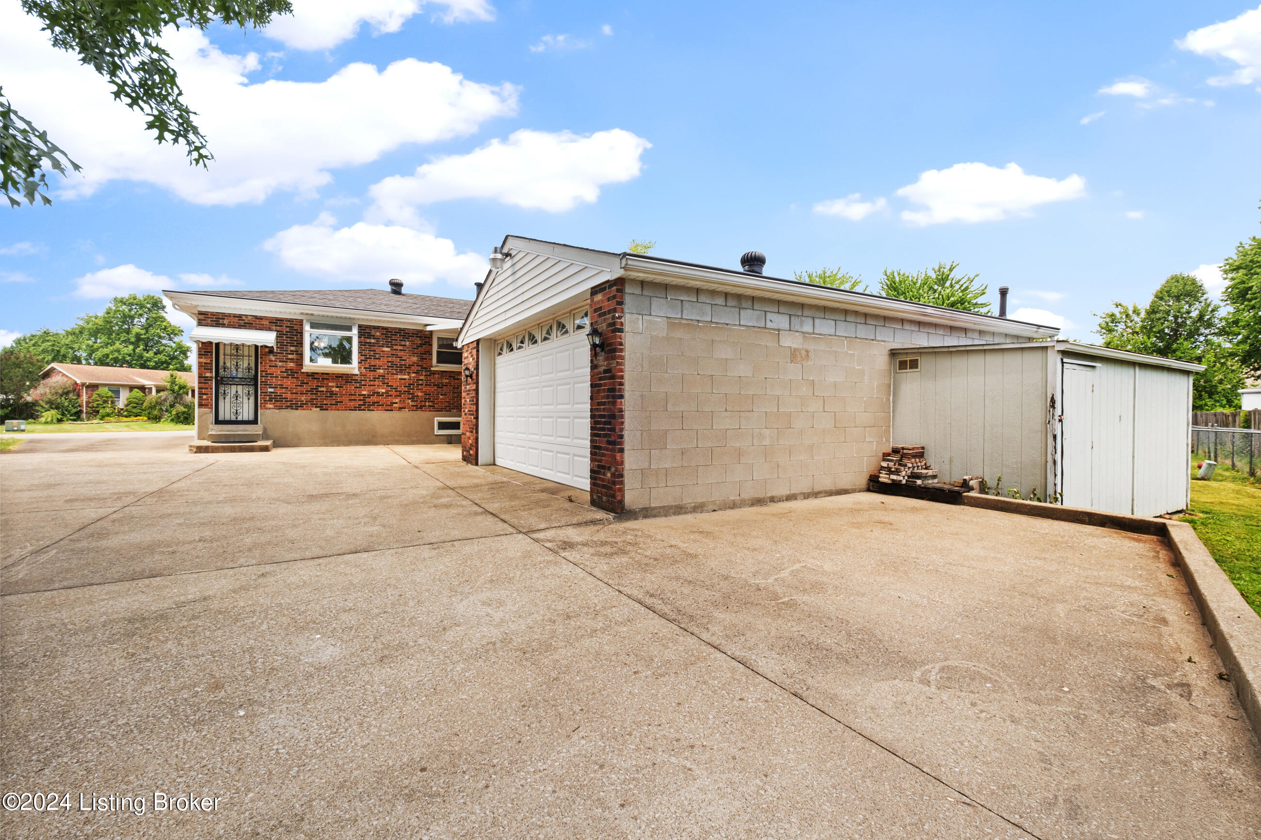 6705 Cape Ct