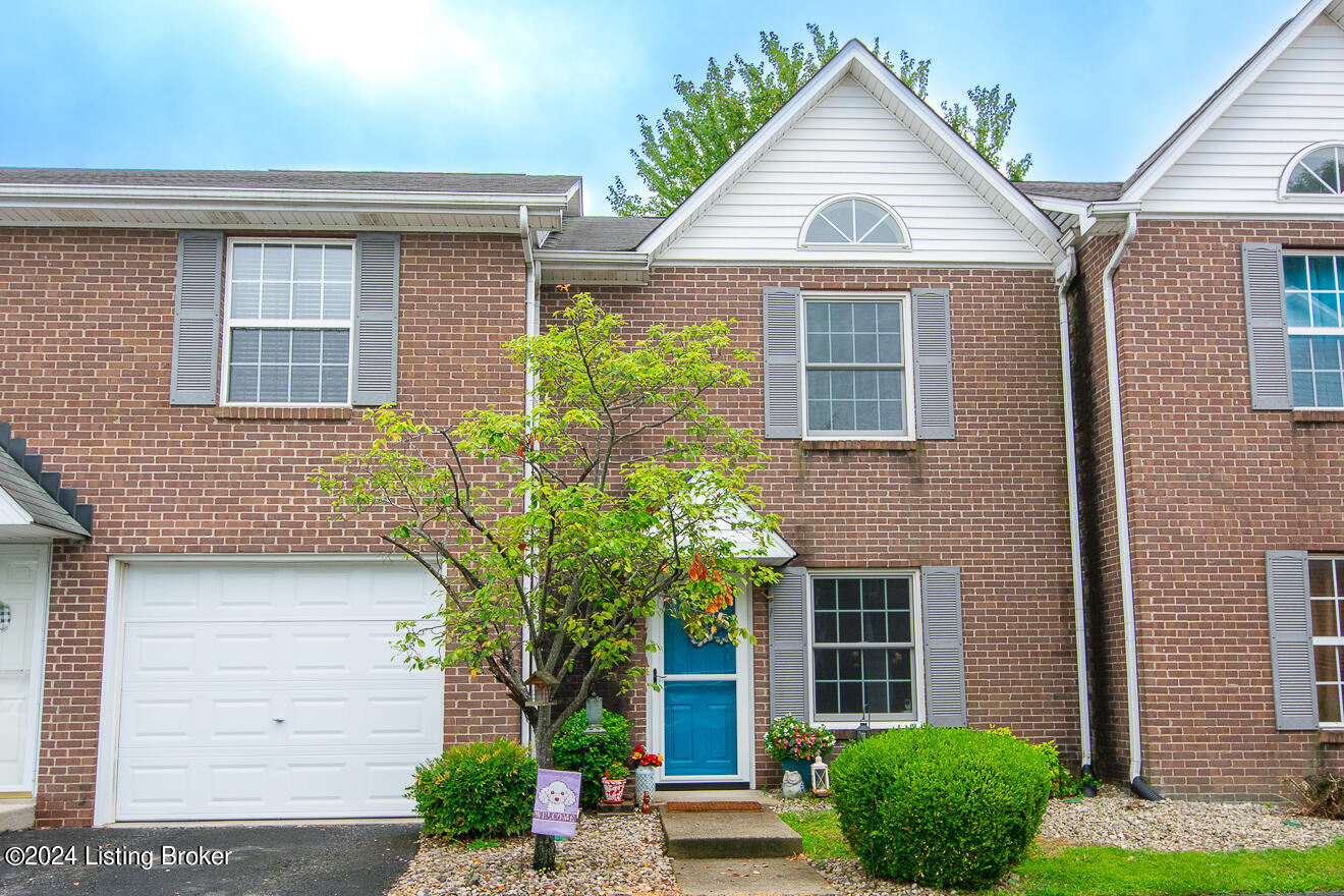 4501 Meadowlark Manor Ln