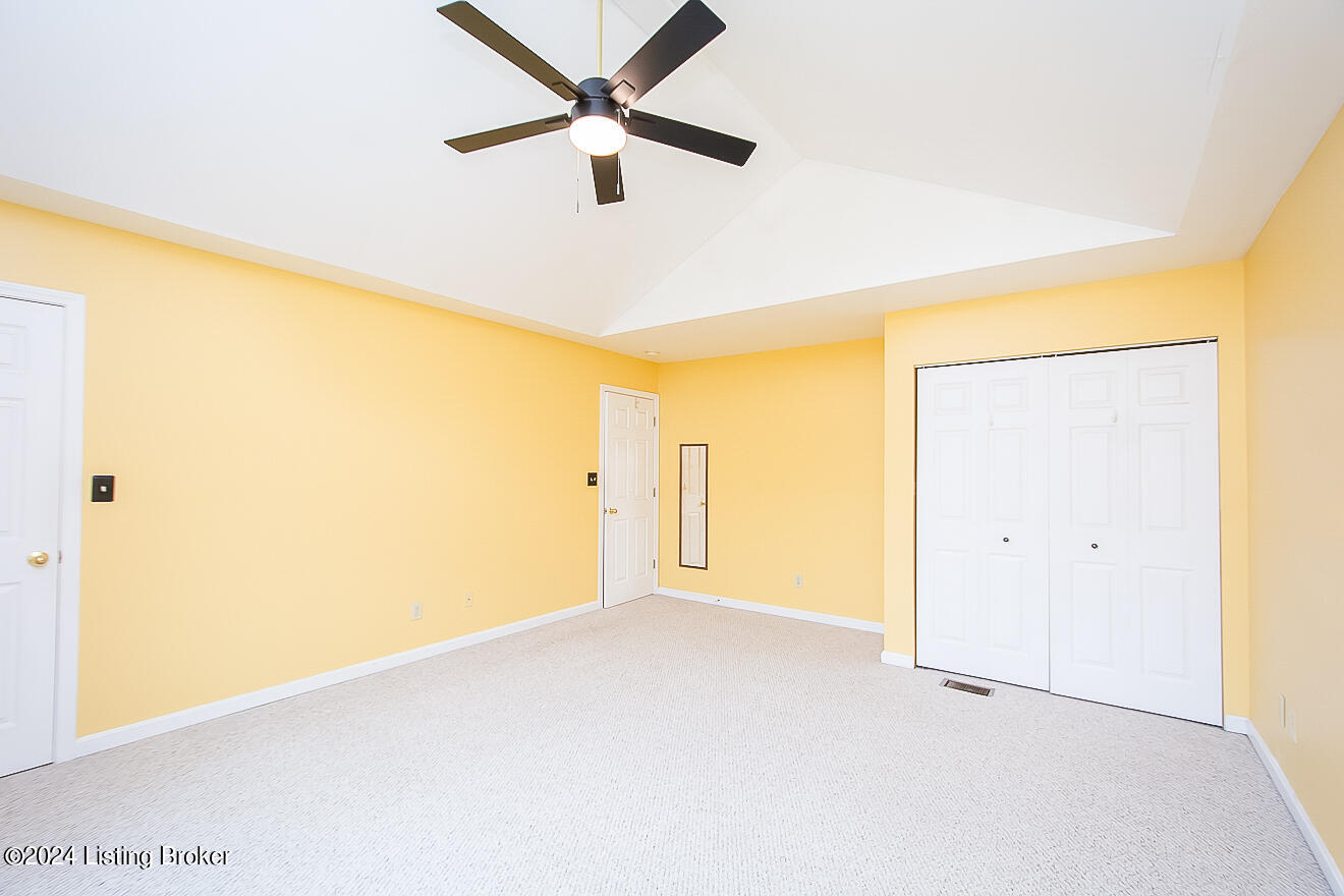 4501 Meadowlark Manor Ln