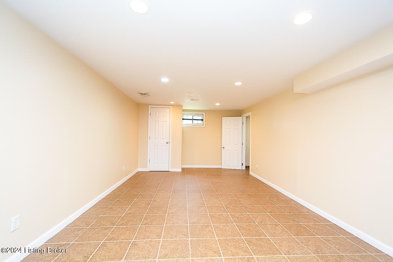4806 Sunday Dr