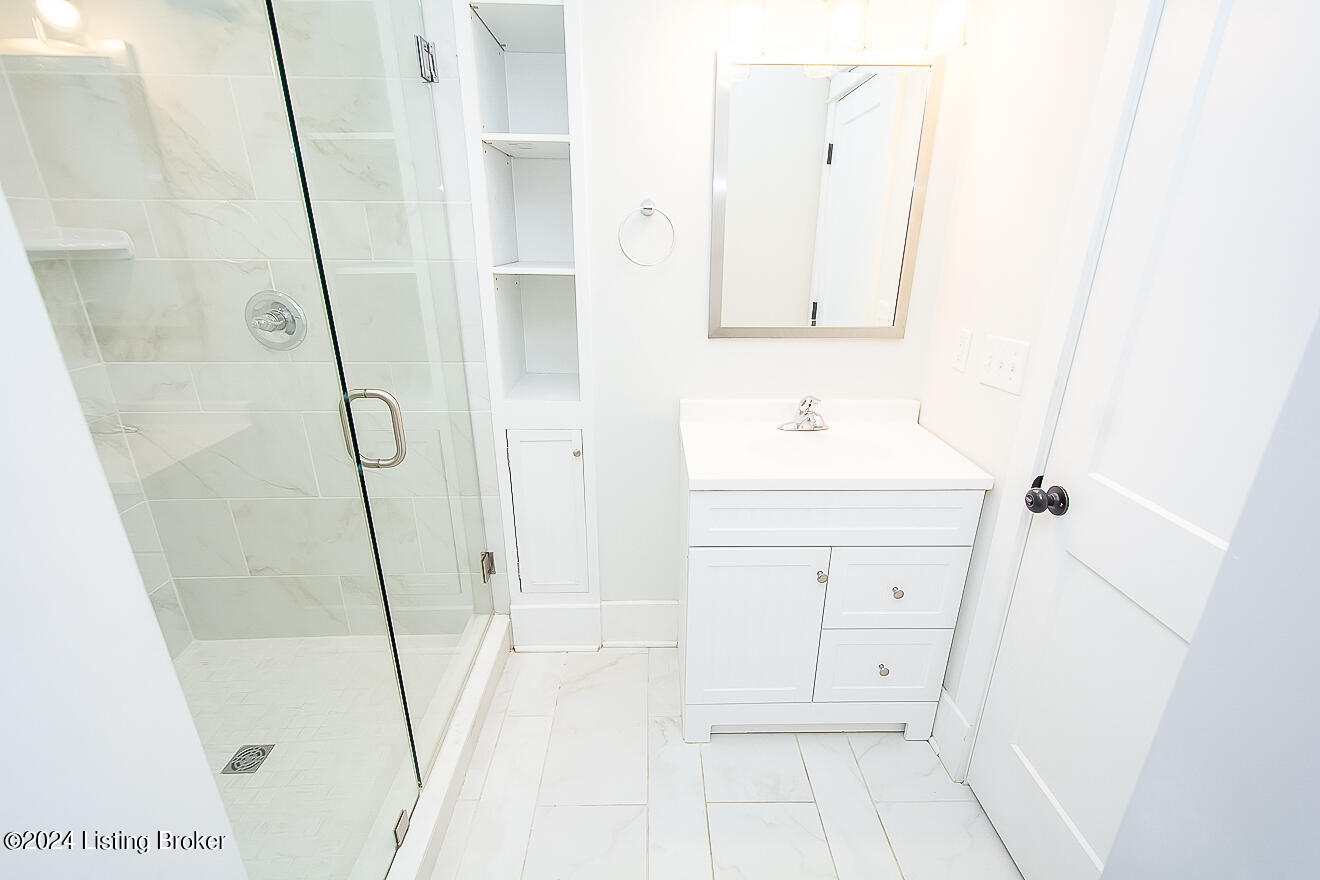 3905 Poplar Level Rd