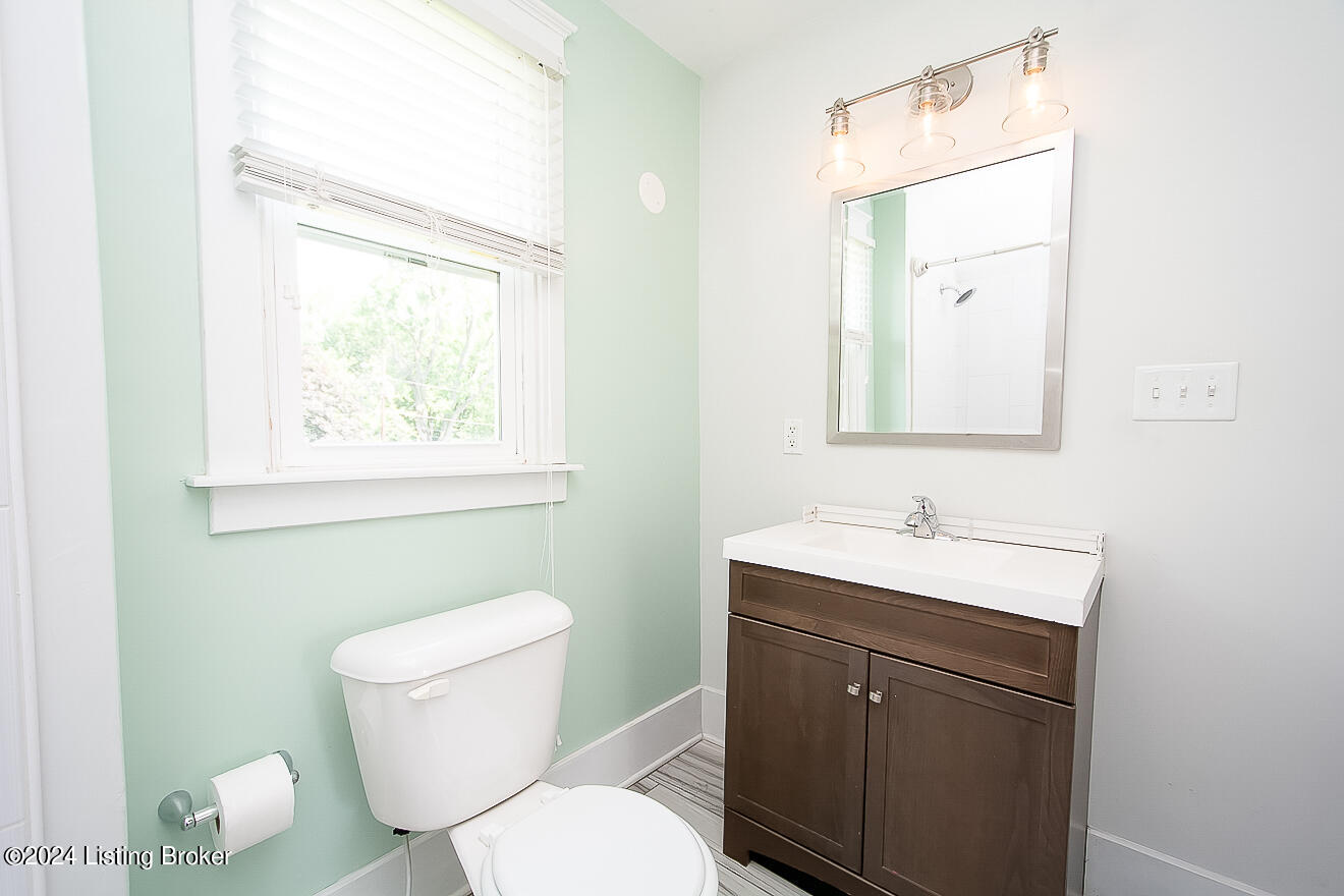 3905 Poplar Level Rd