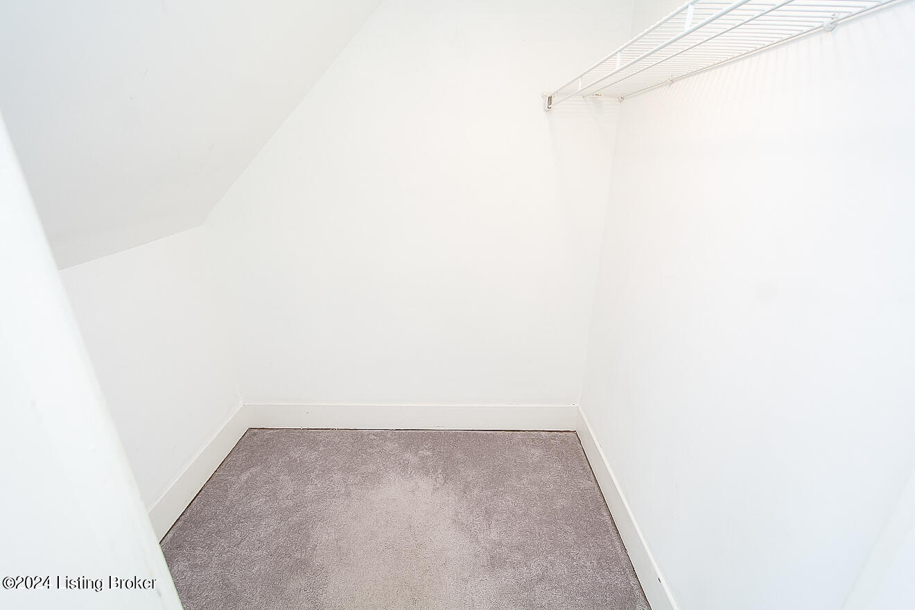 3905 Poplar Level Rd