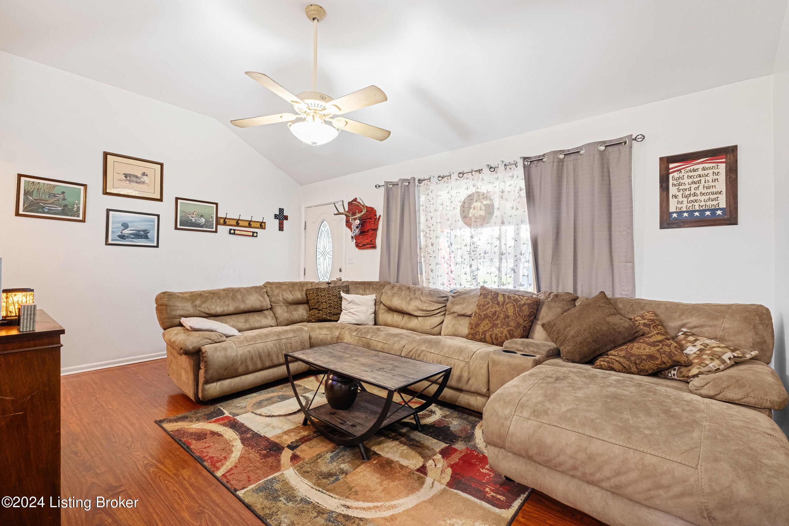 9427 Dalton Dr