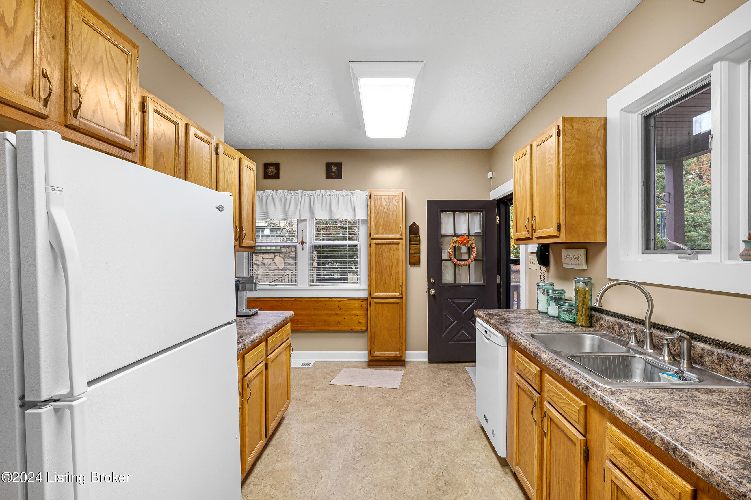 3823 Poplar Level Rd