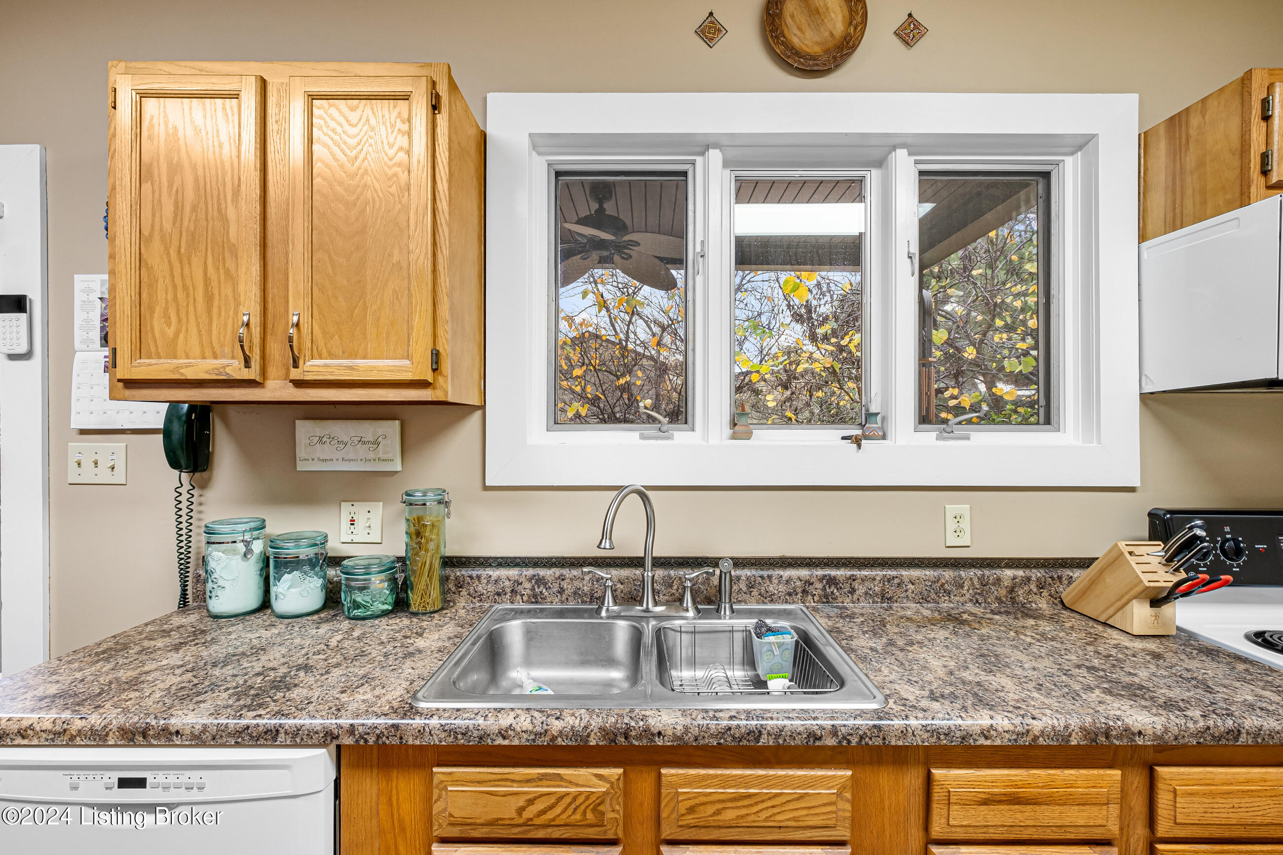 3823 Poplar Level Rd