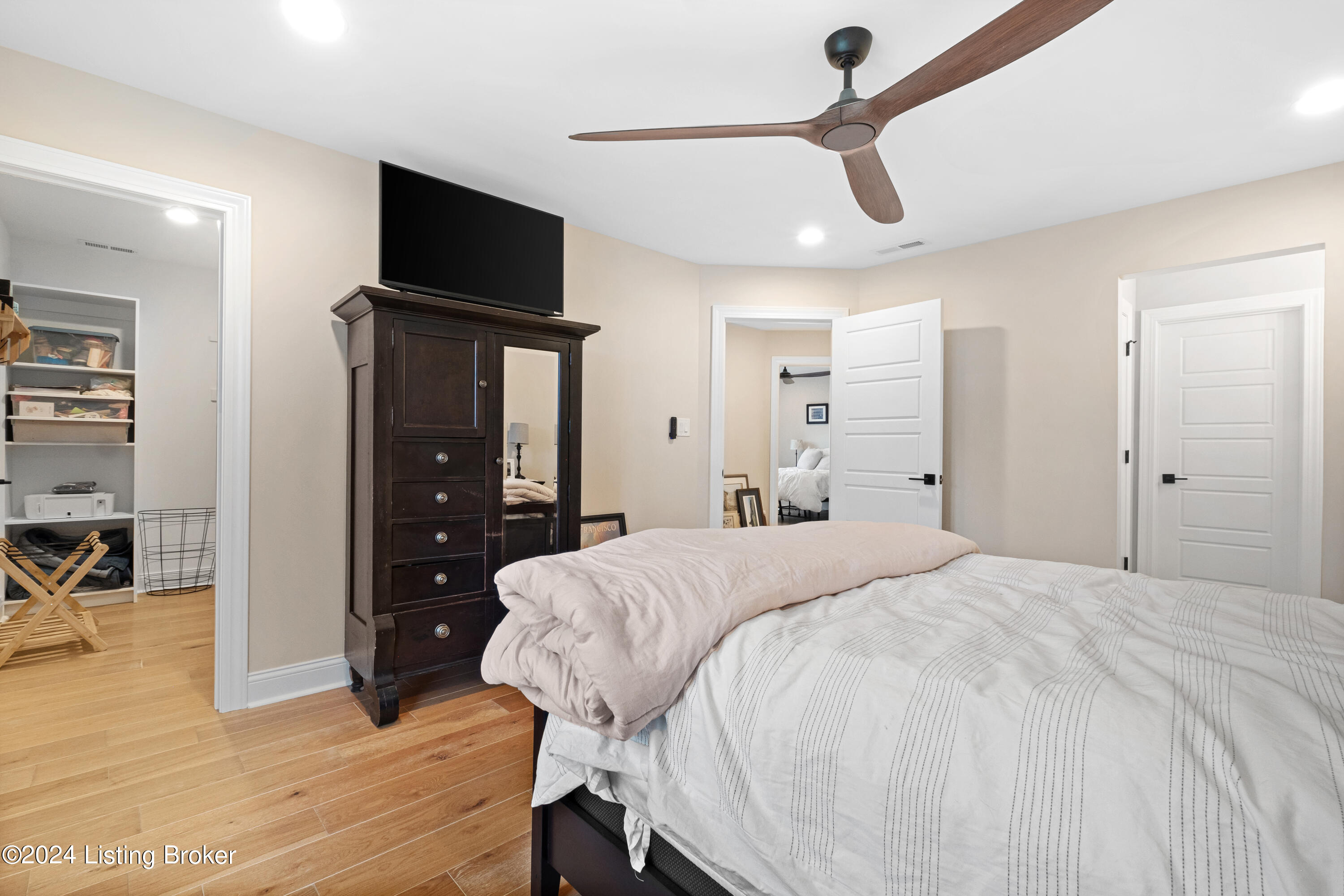 12419 Oakland Hills Trail