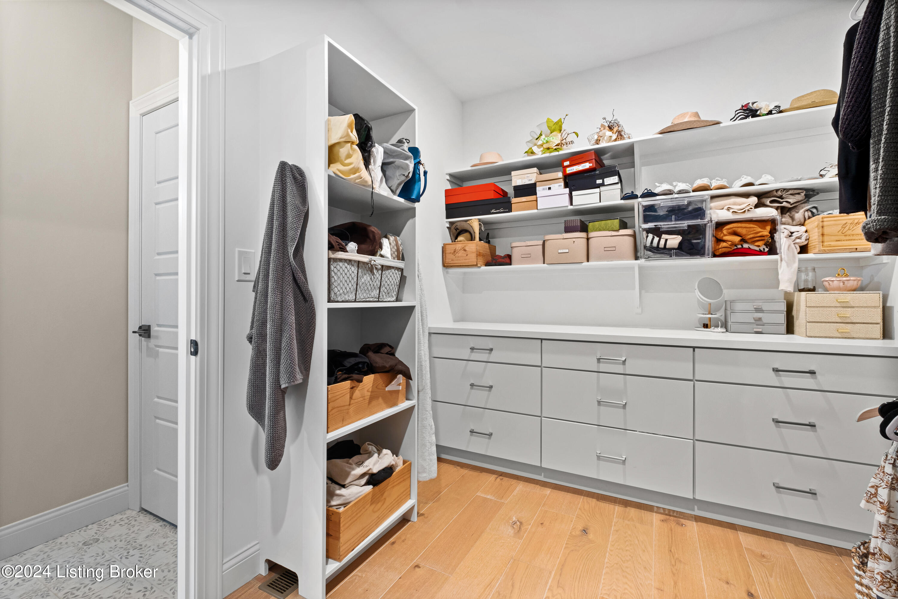 12419 Oakland Hills Trail