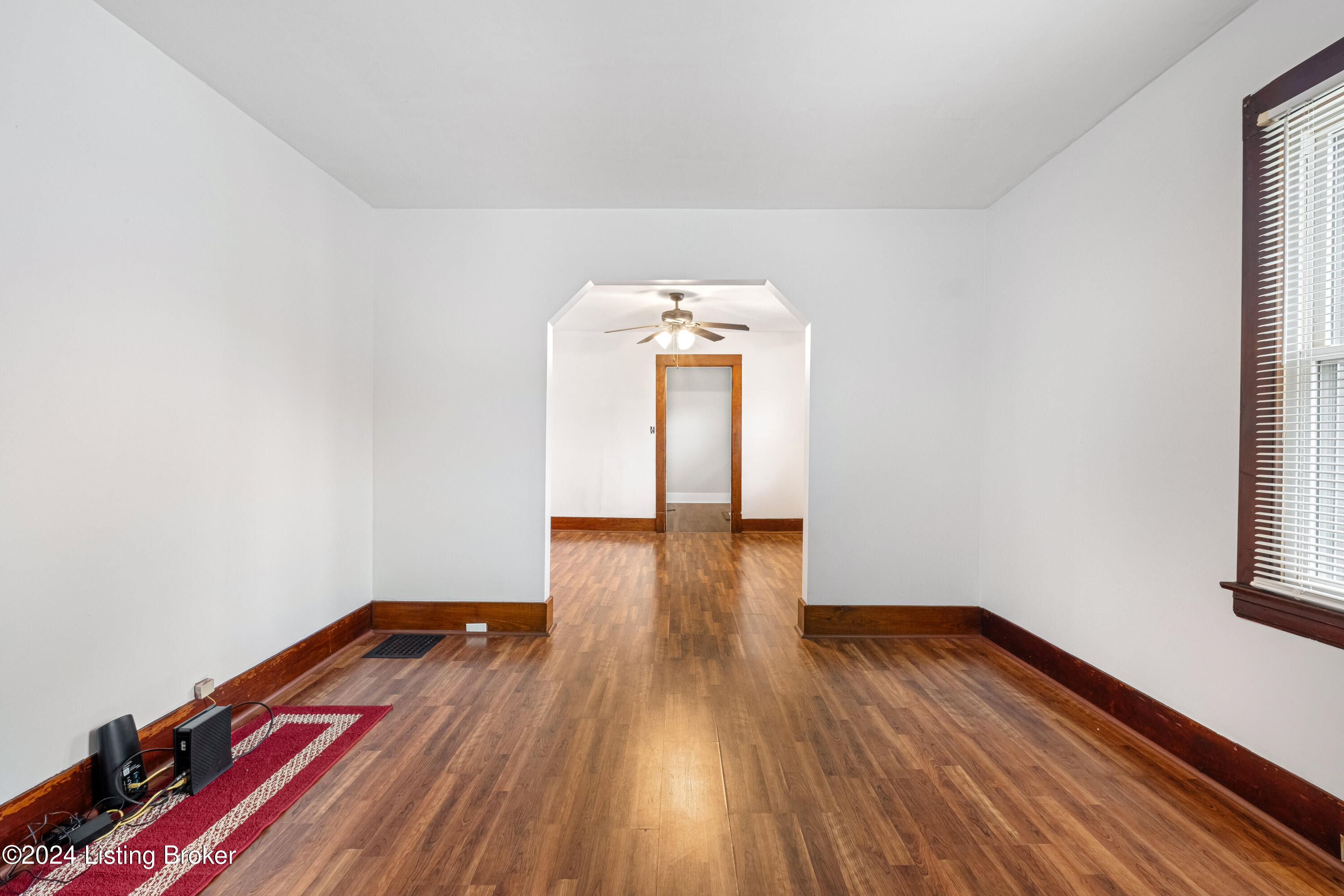 1600 Lincoln Ave