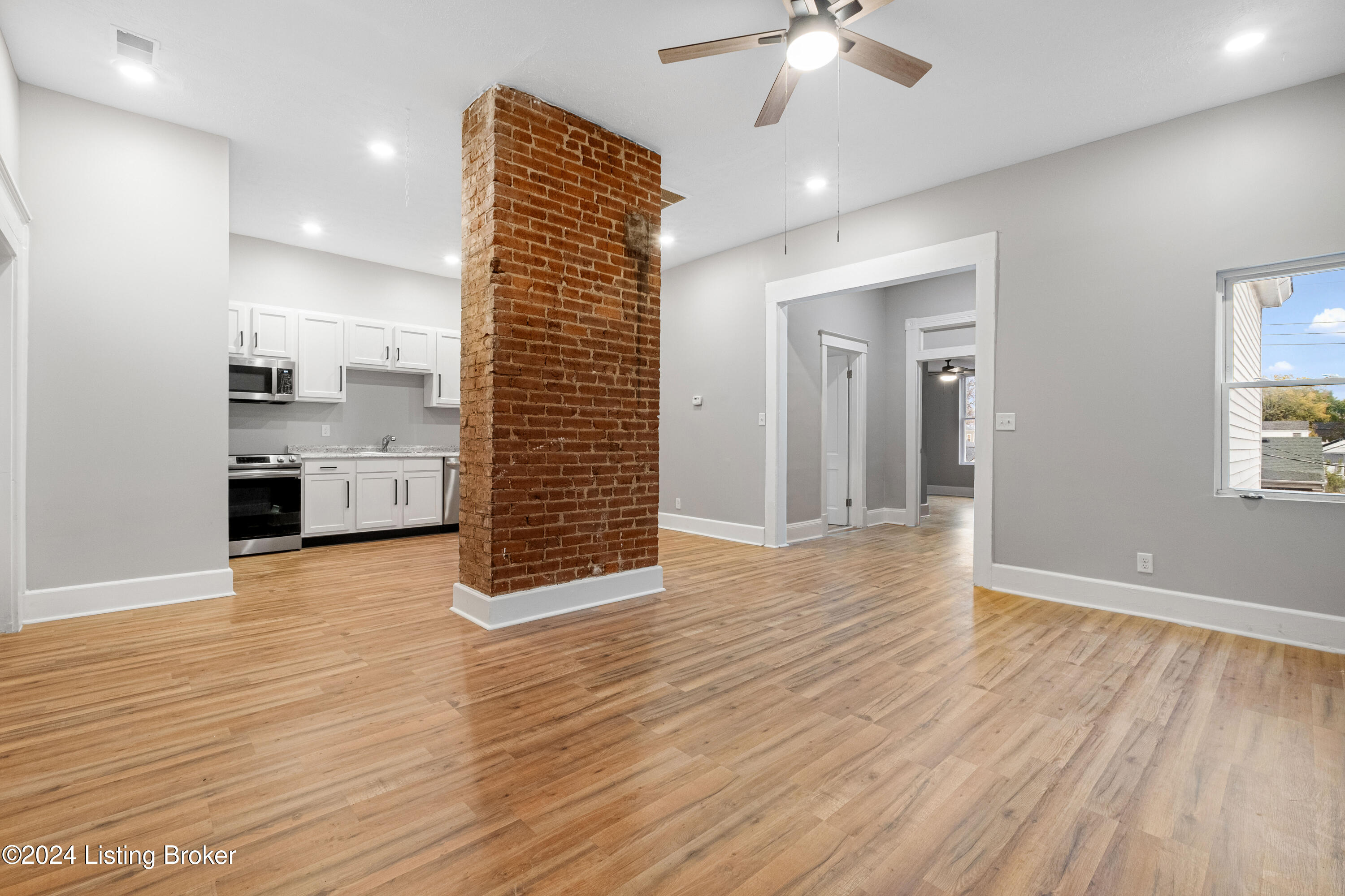 1114 Milton St, 2