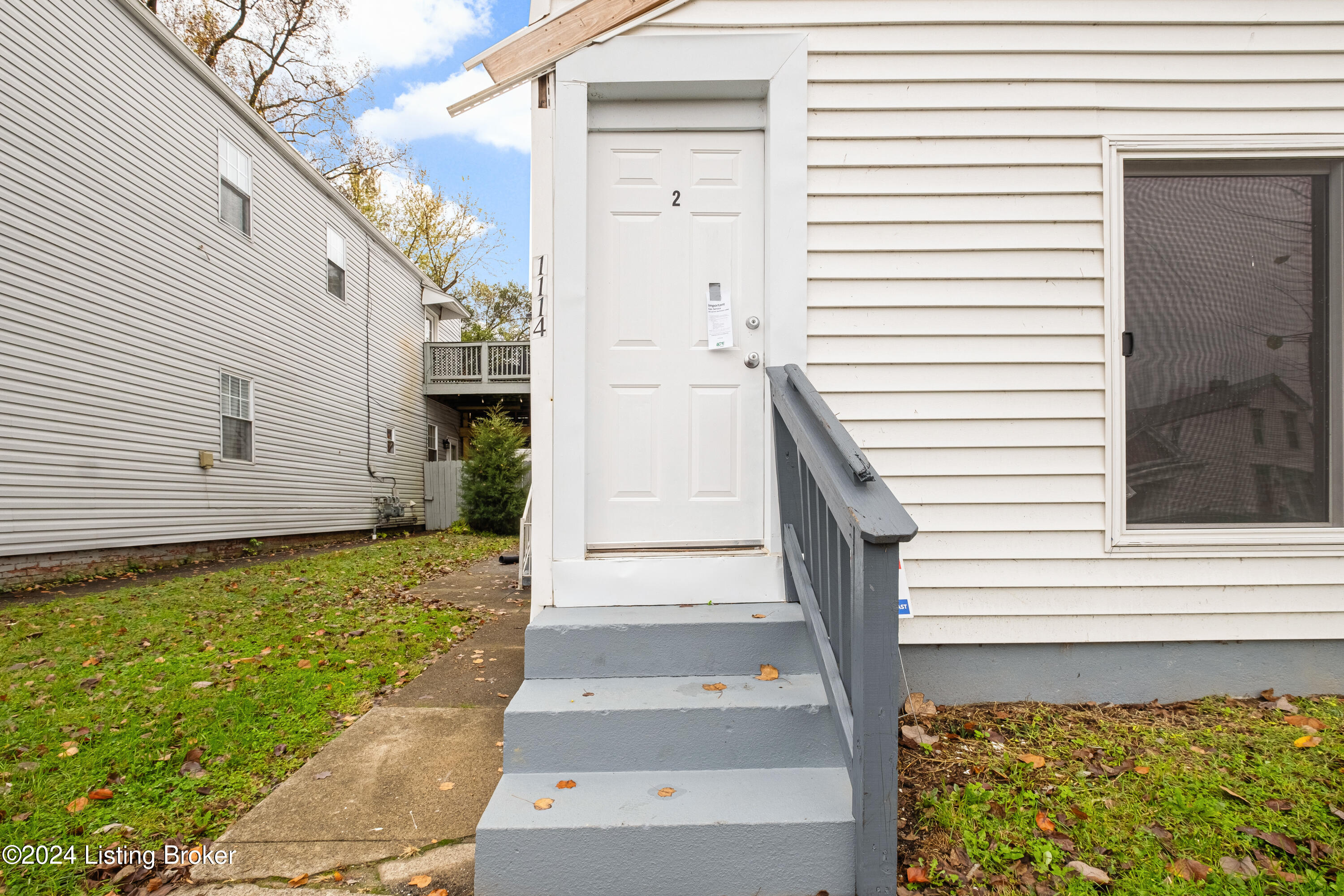 1114 Milton St, 2
