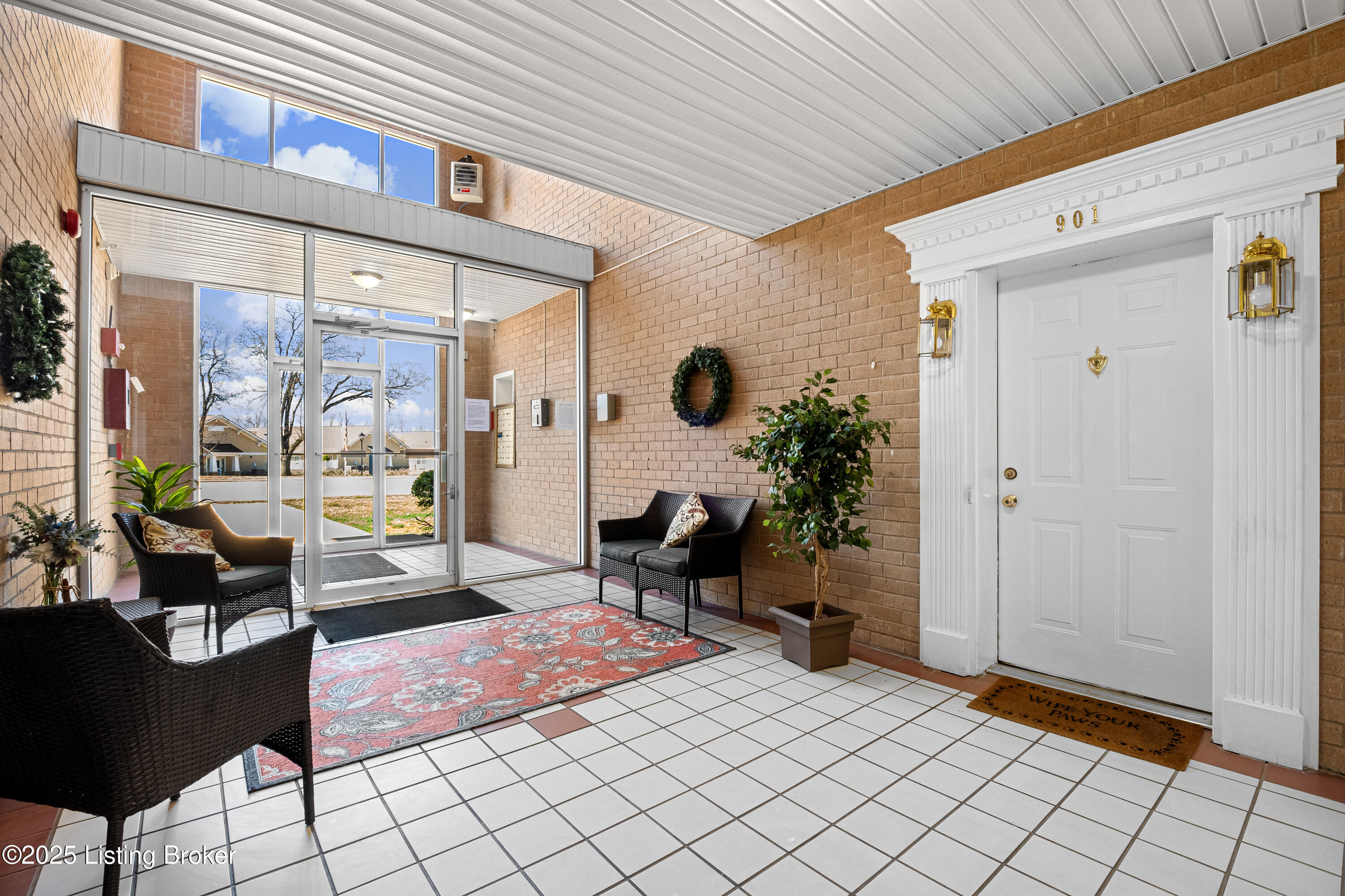 8504 Atrium Dr, APT 901