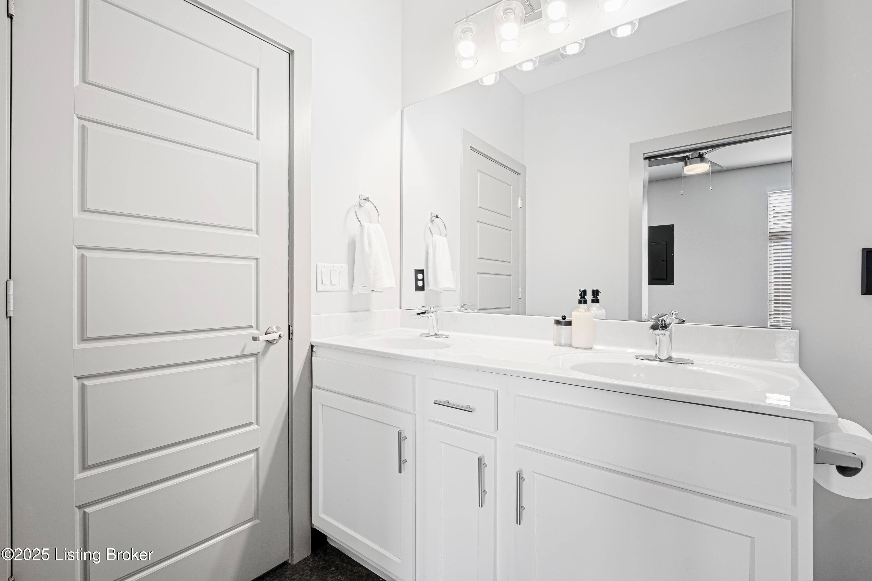 10912 Cole Thompson Ln