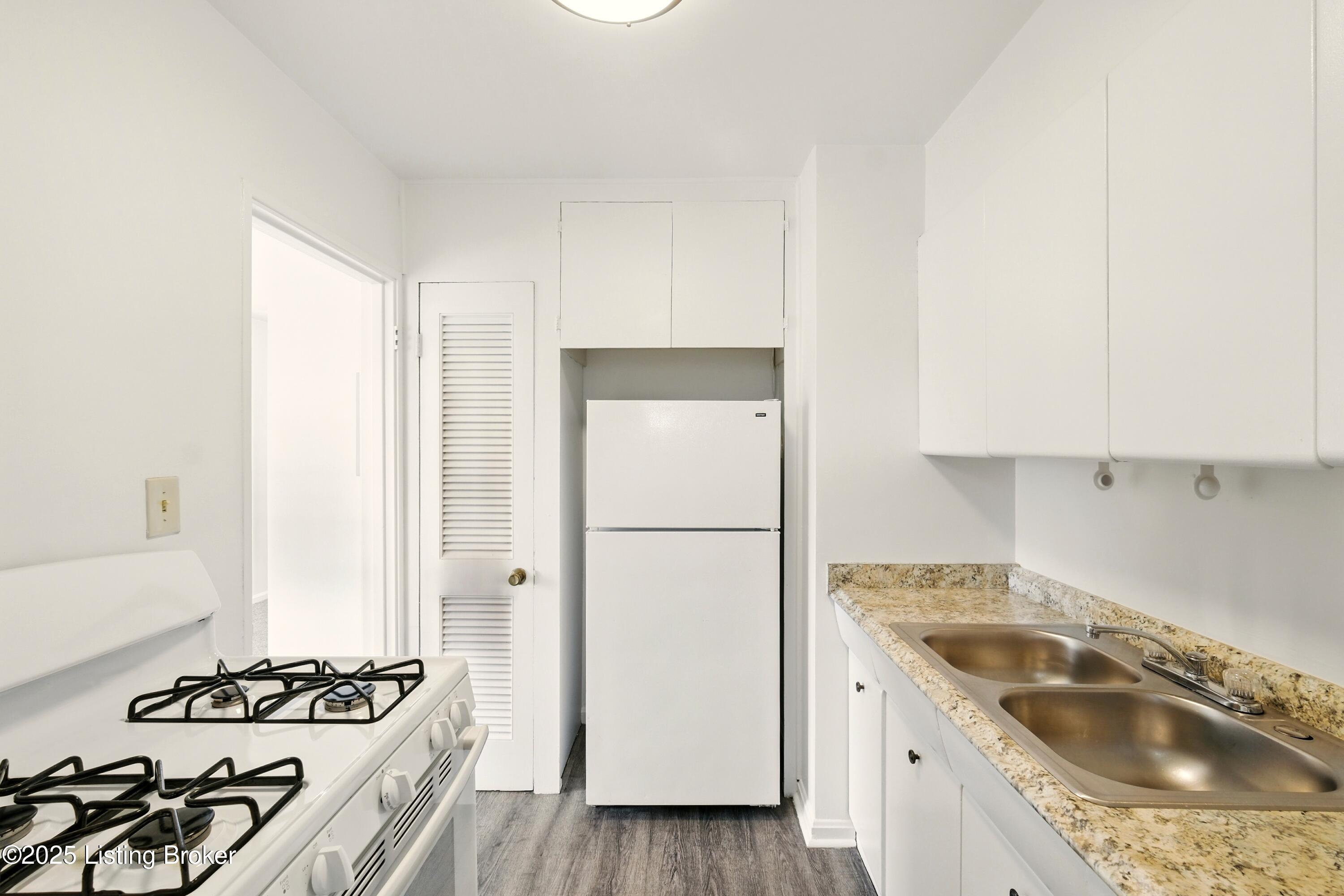 3512 Ephraim McDowell Dr