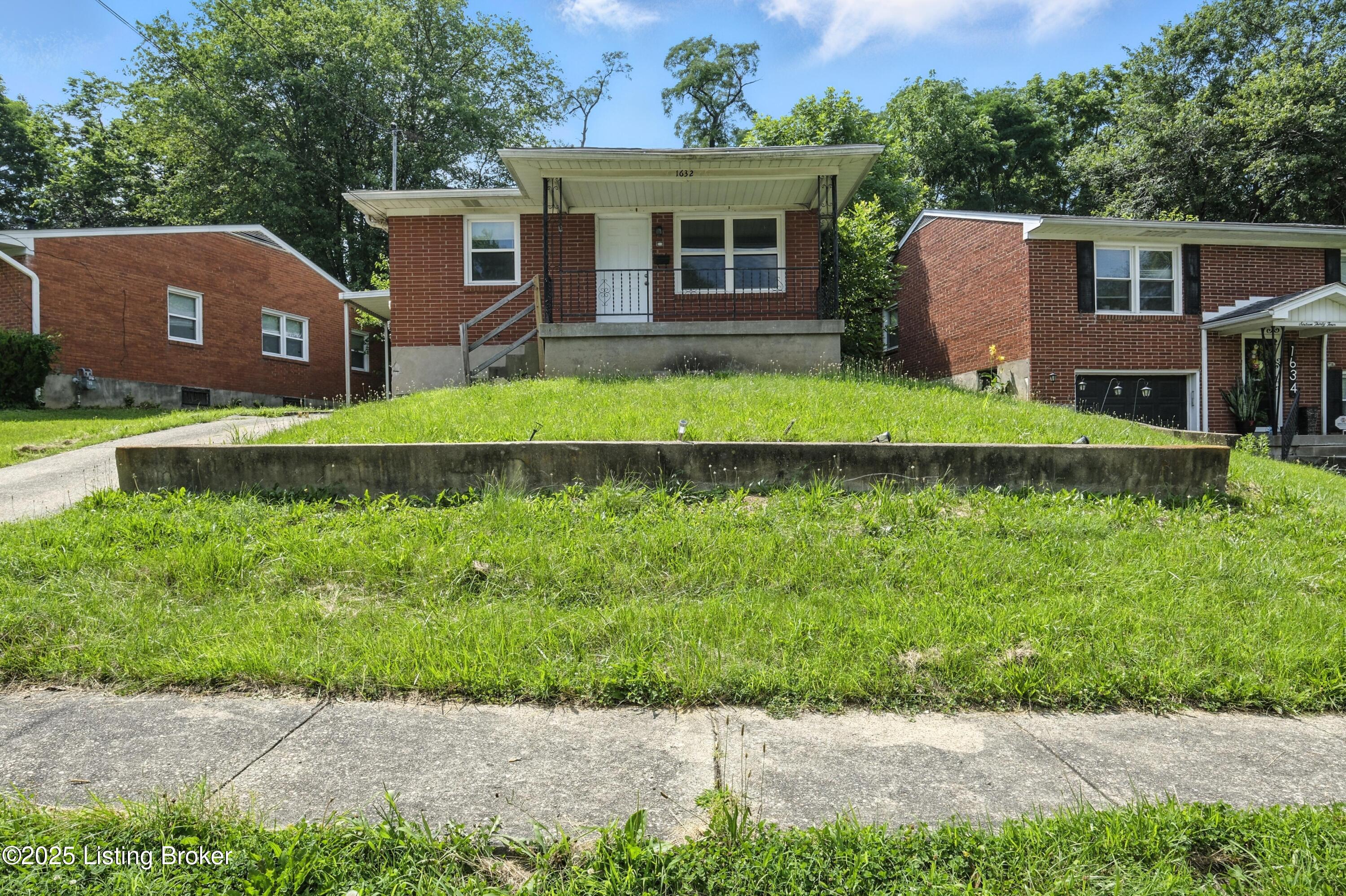 1632 Arling Ave