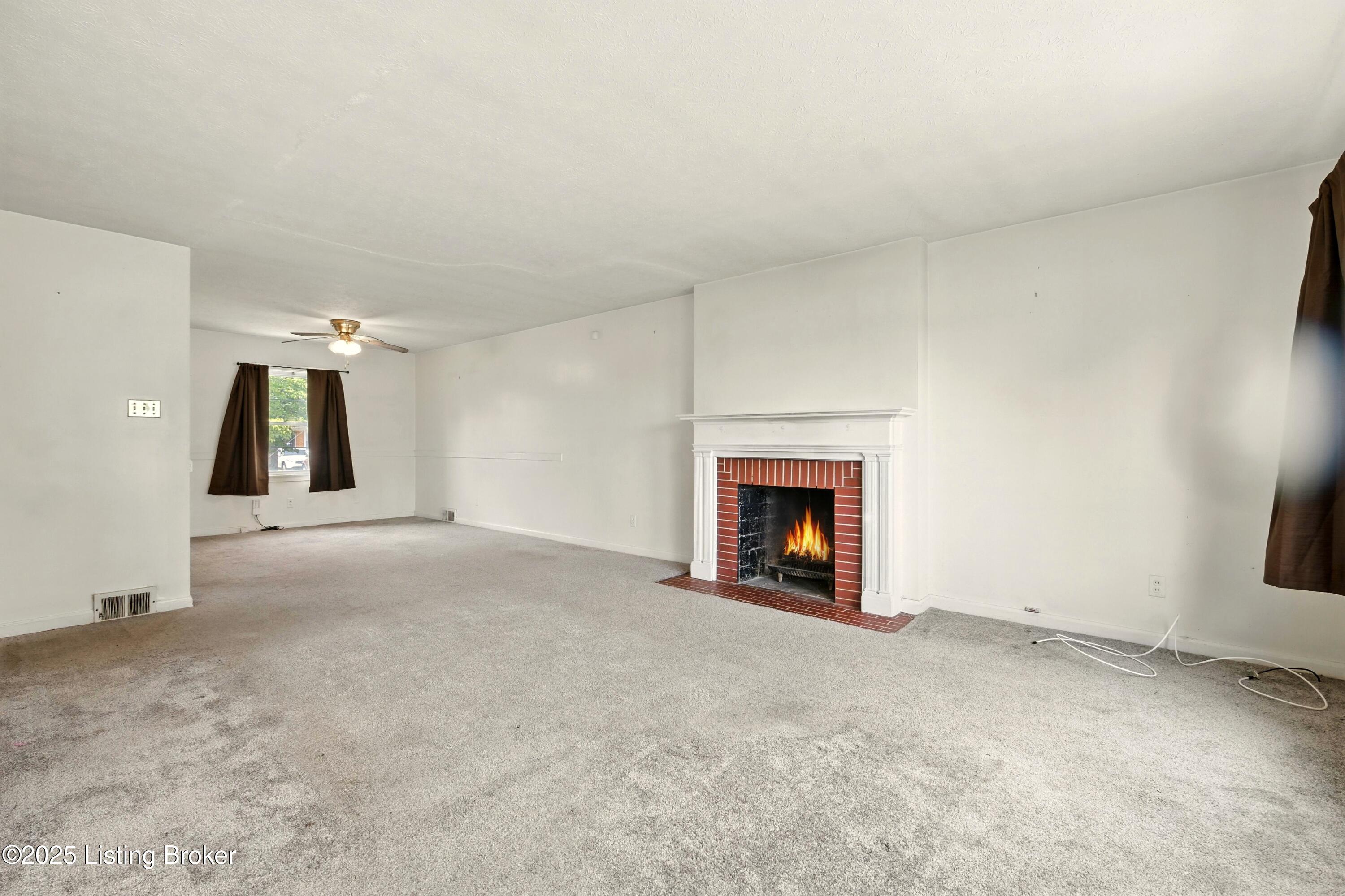 3530 Tyrone Dr