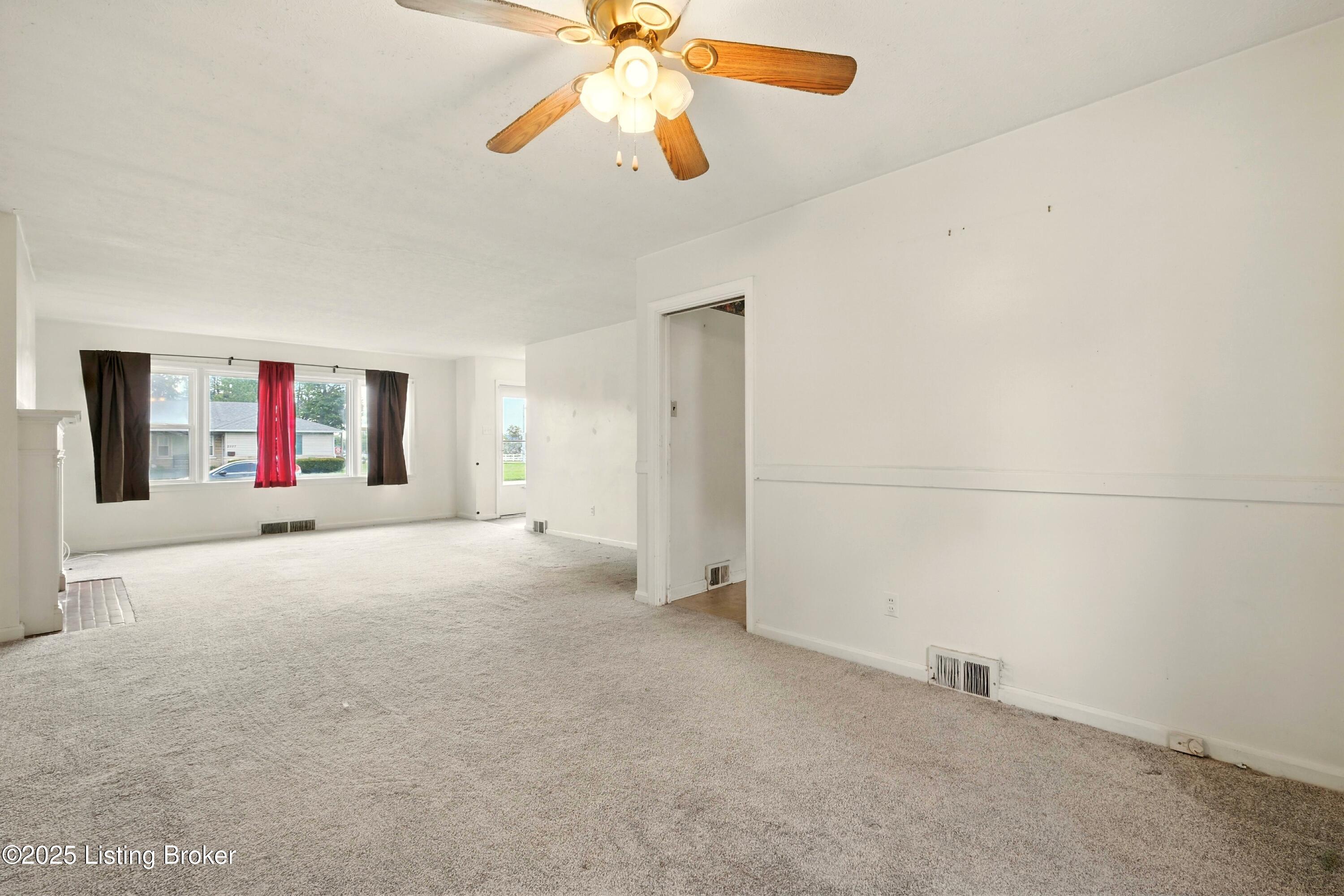 3530 Tyrone Dr