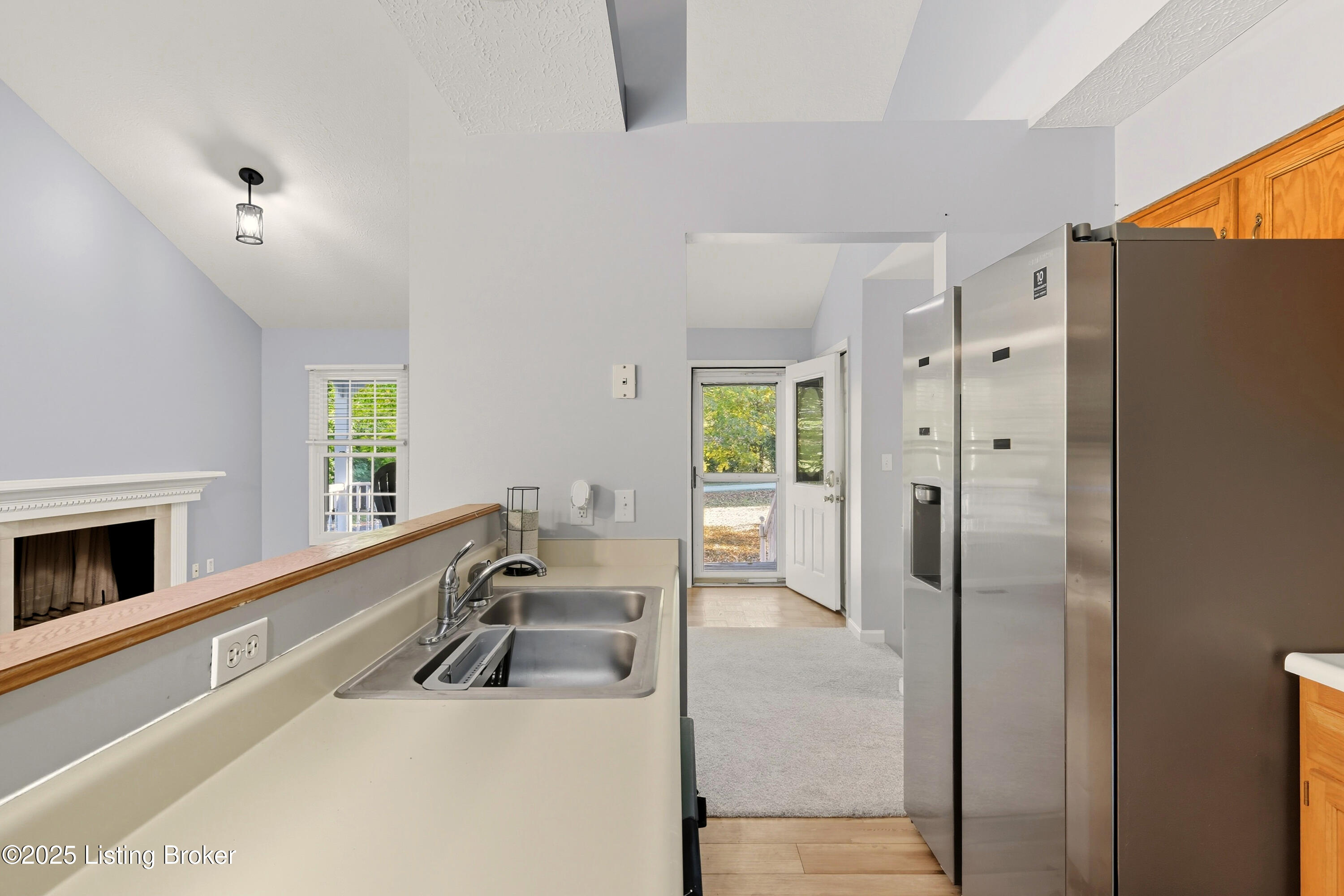 8605 Independence School Rd