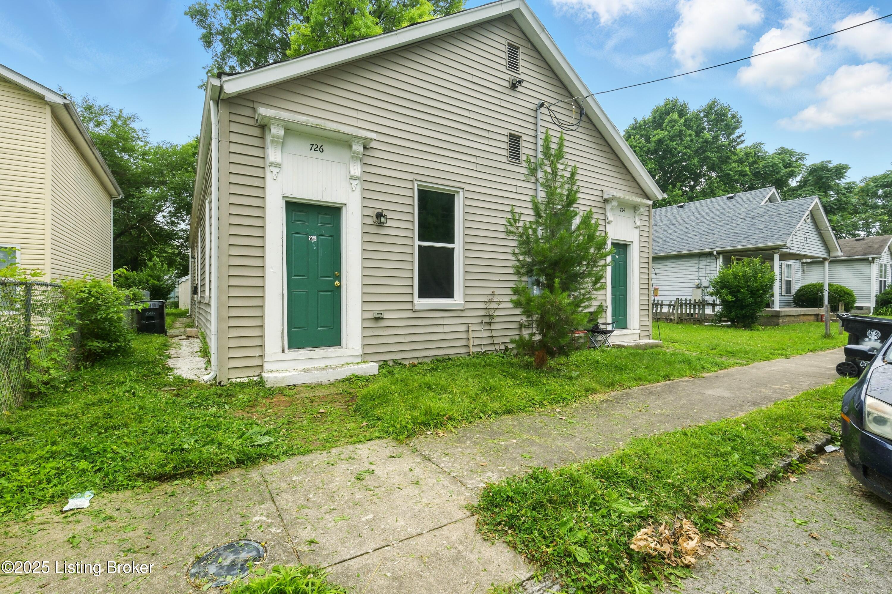 724 Coke St 1