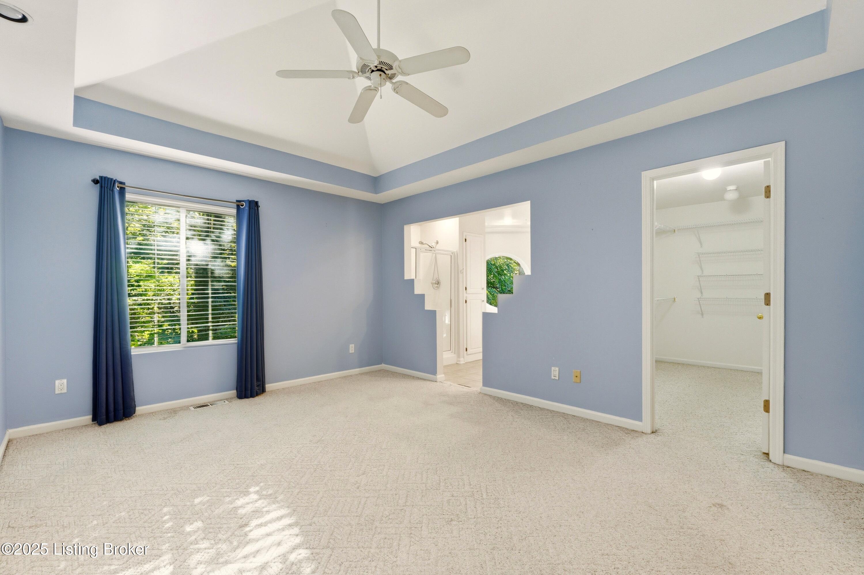 8716 Wooded Trail Ct