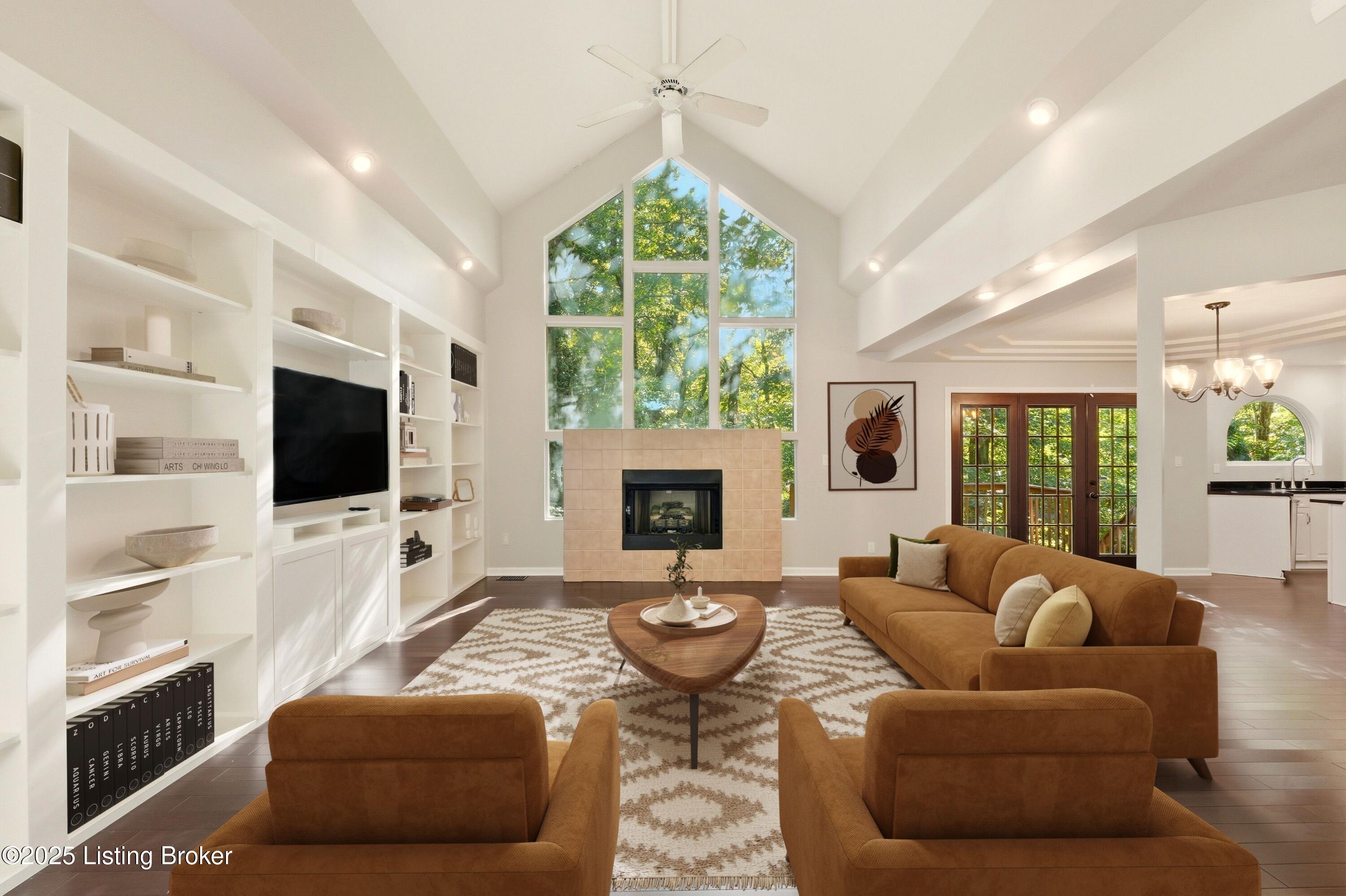 8716 Wooded Trail Ct