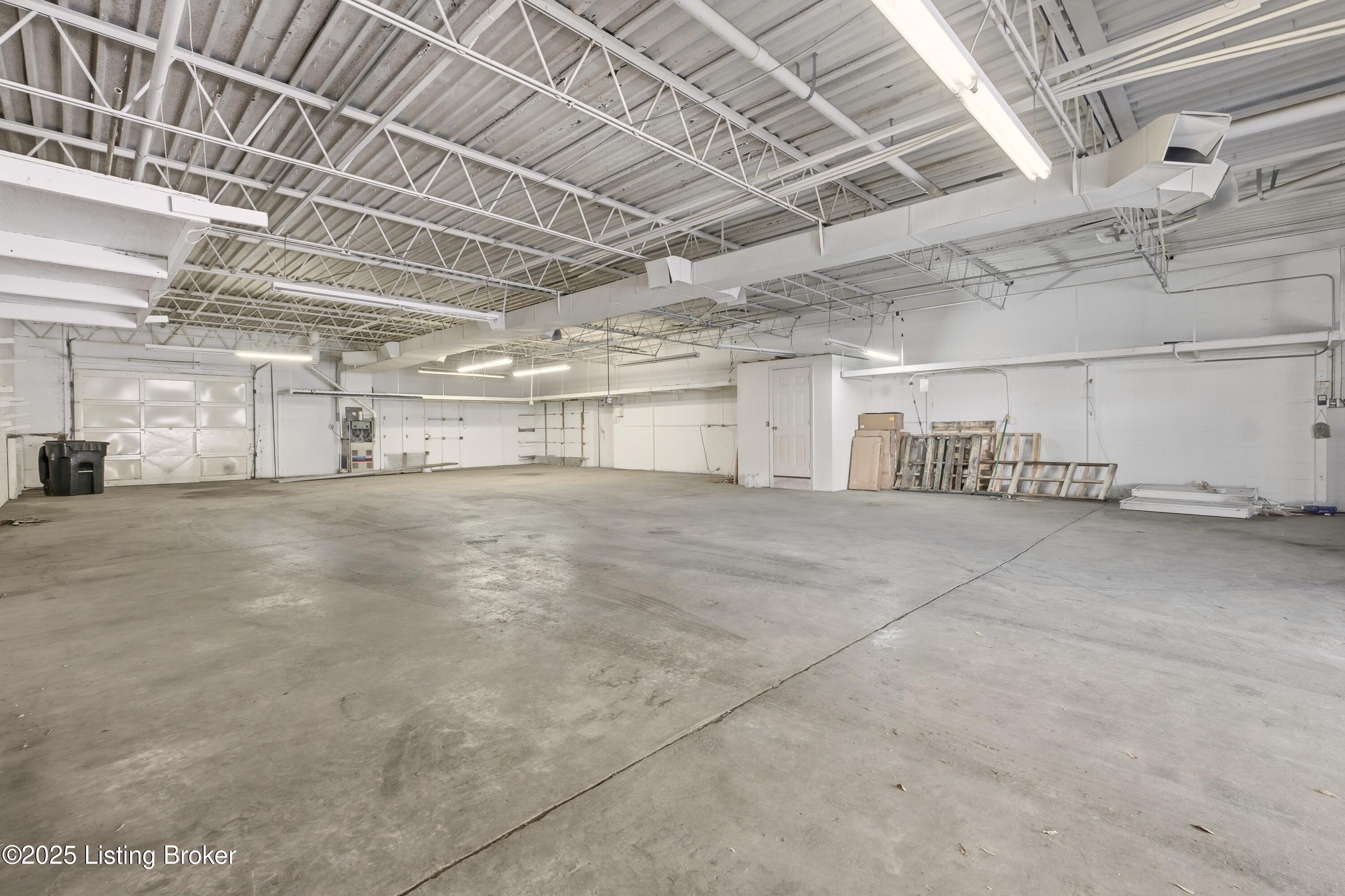 1000 E Muhammad Ali Blvd