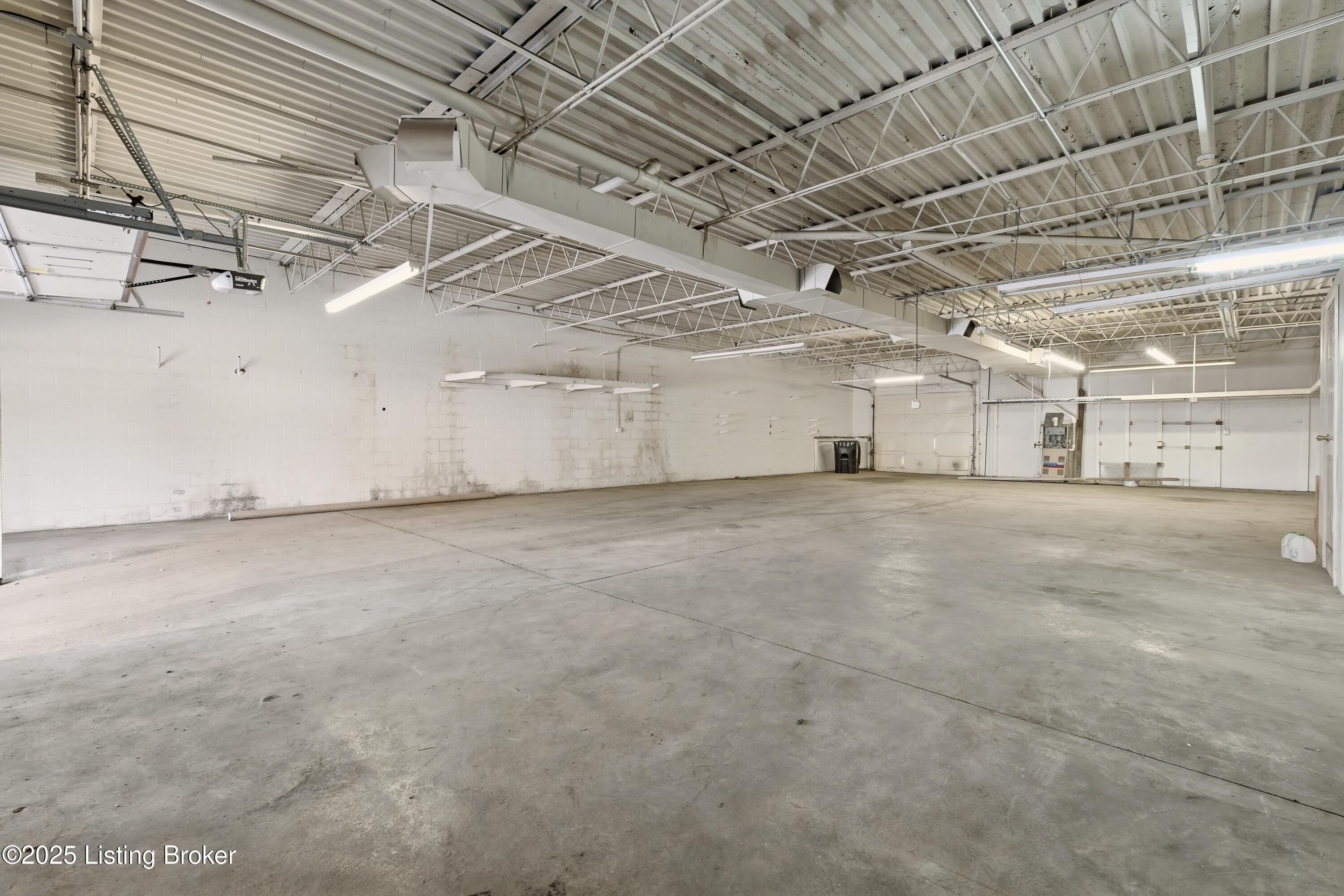 1000 E Muhammad Ali Blvd