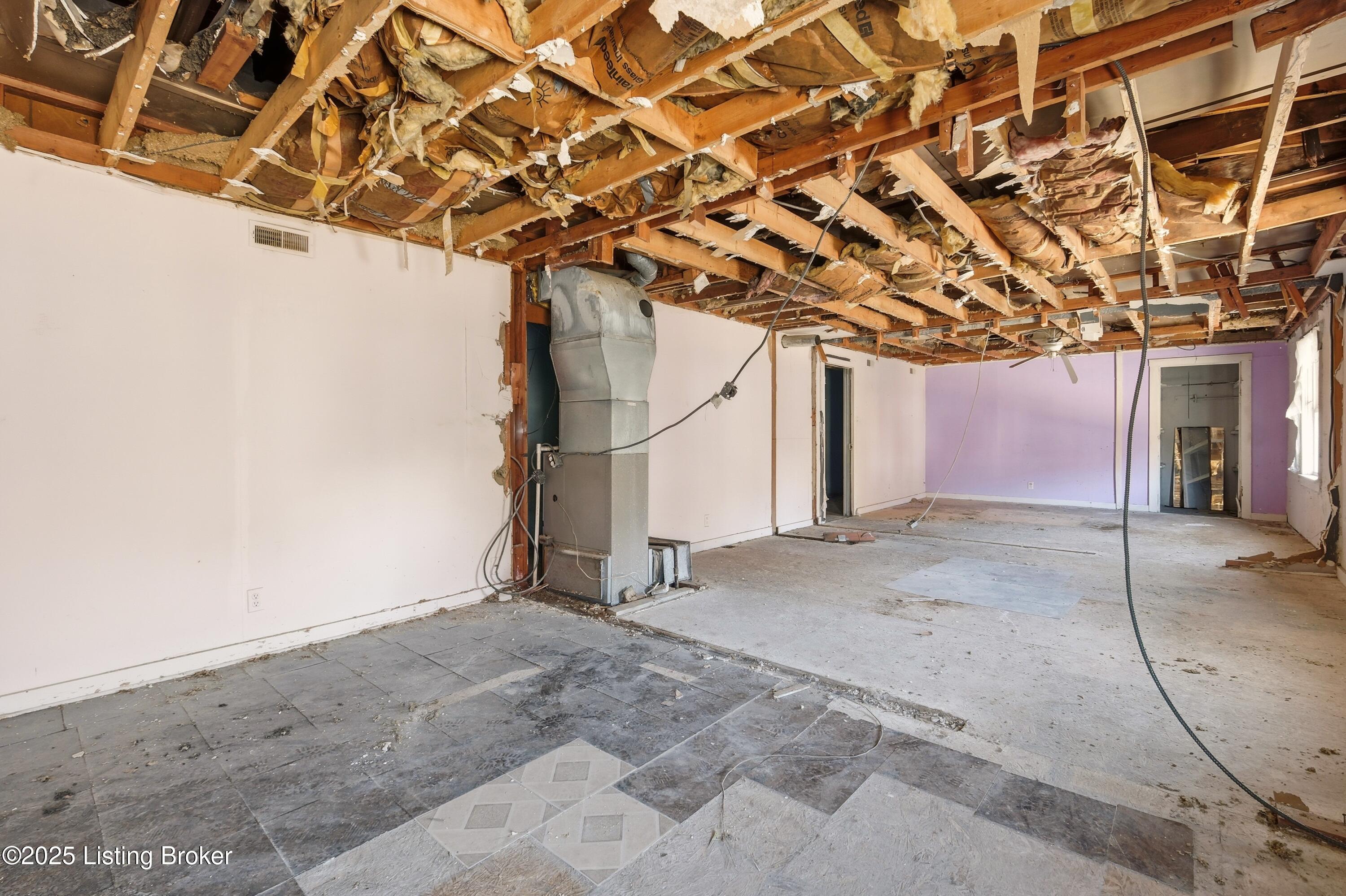 1000 E Muhammad Ali Blvd