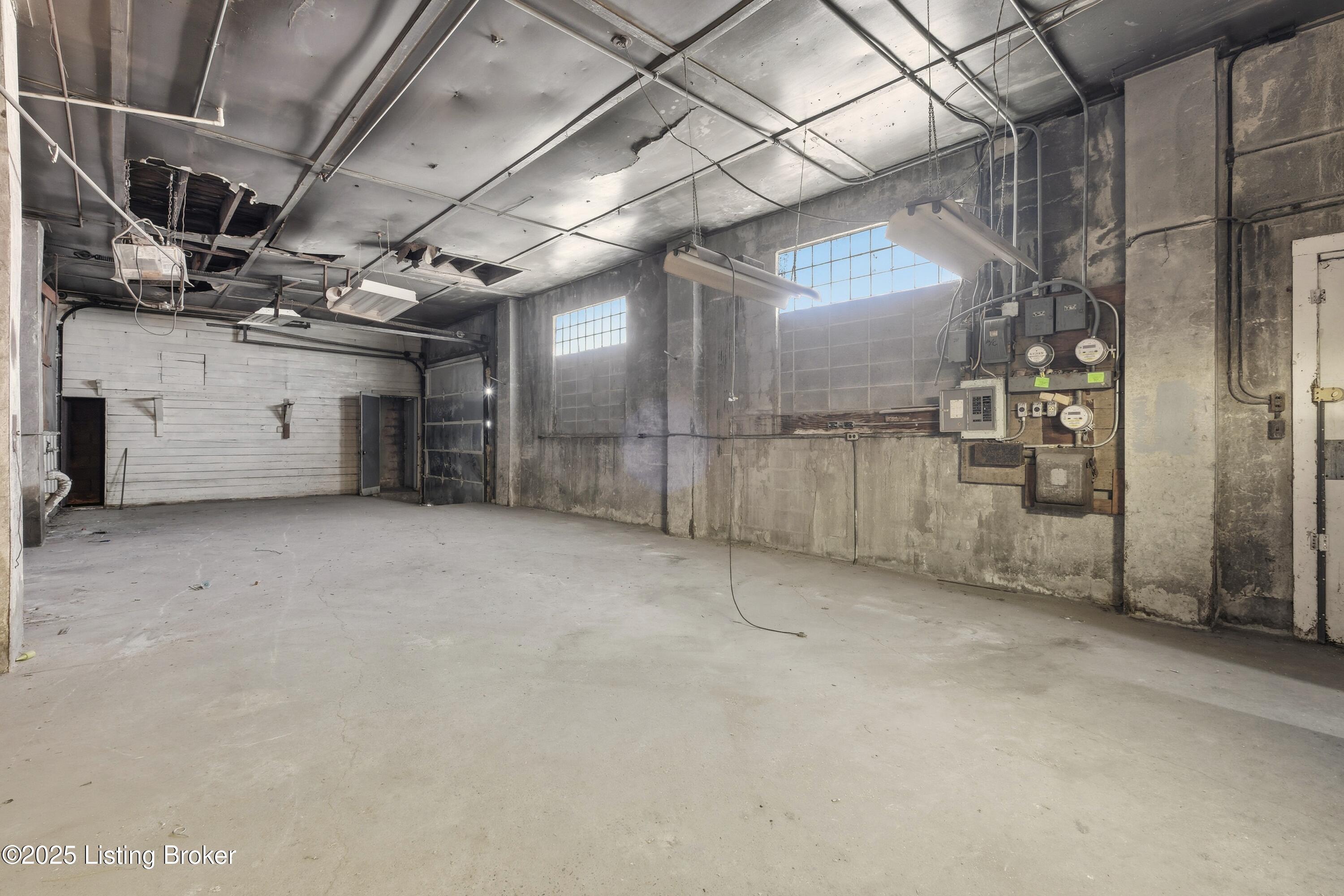 1000 E Muhammad Ali Blvd