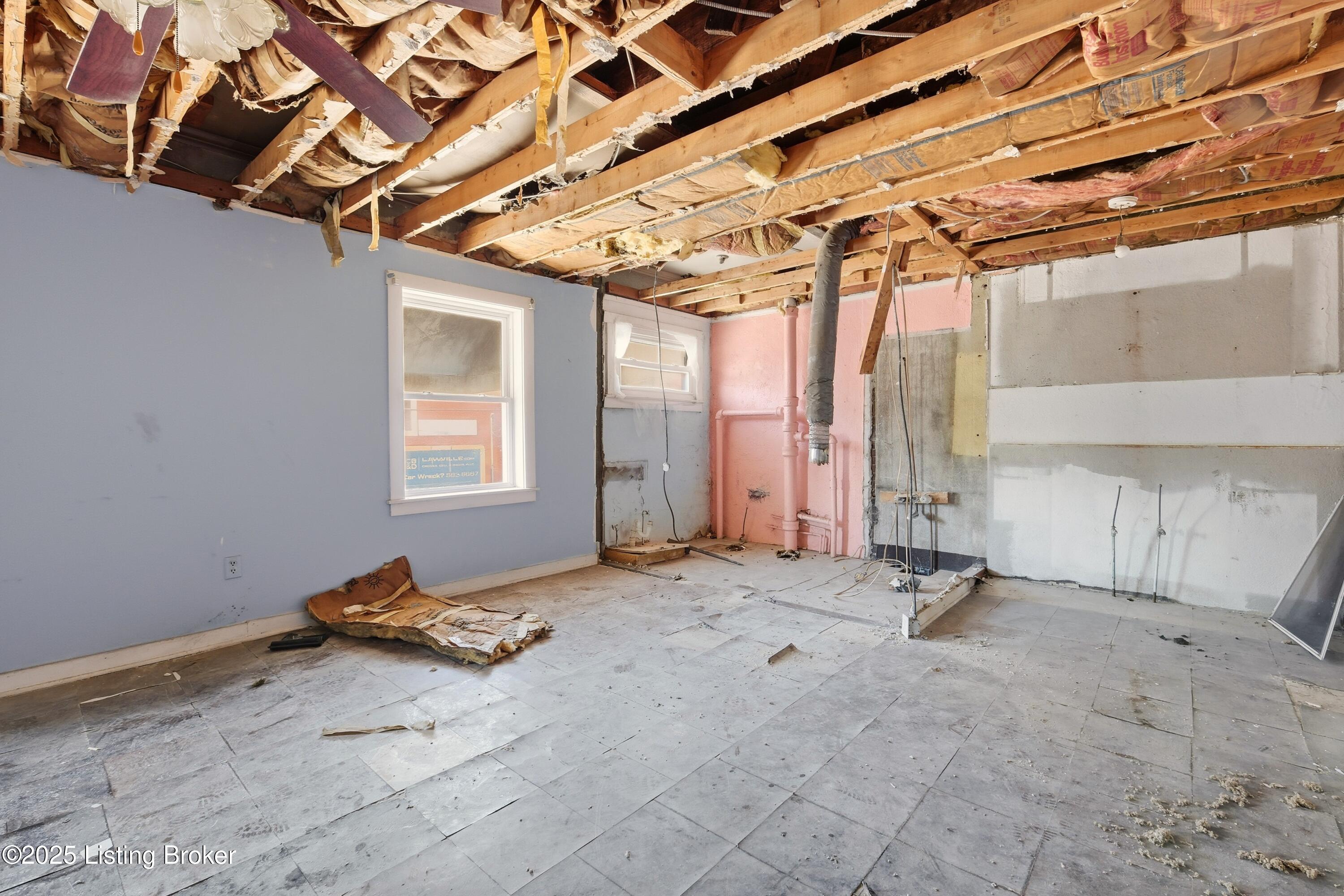 1000 E Muhammad Ali Blvd