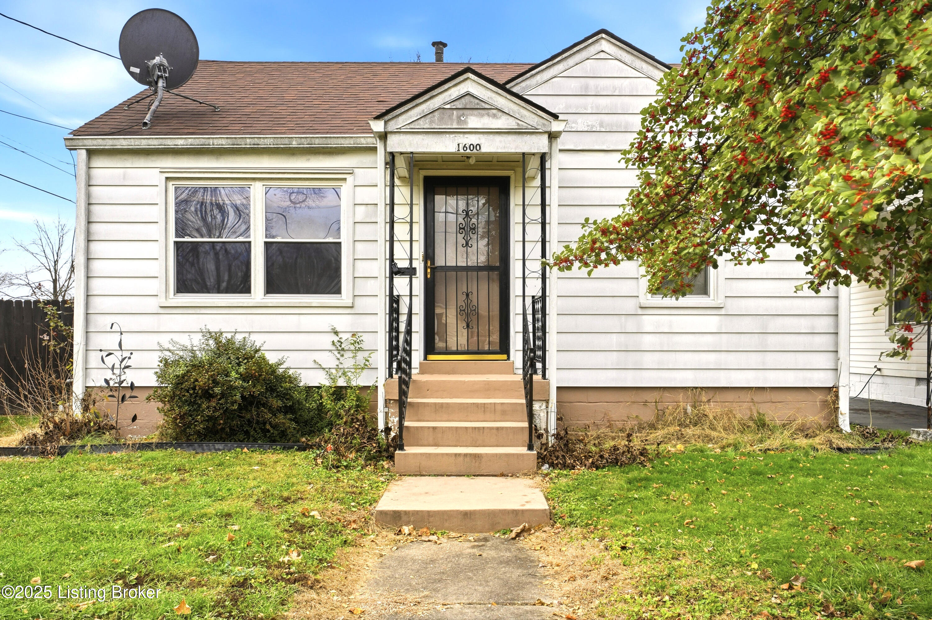 1600 Thornberry Ave