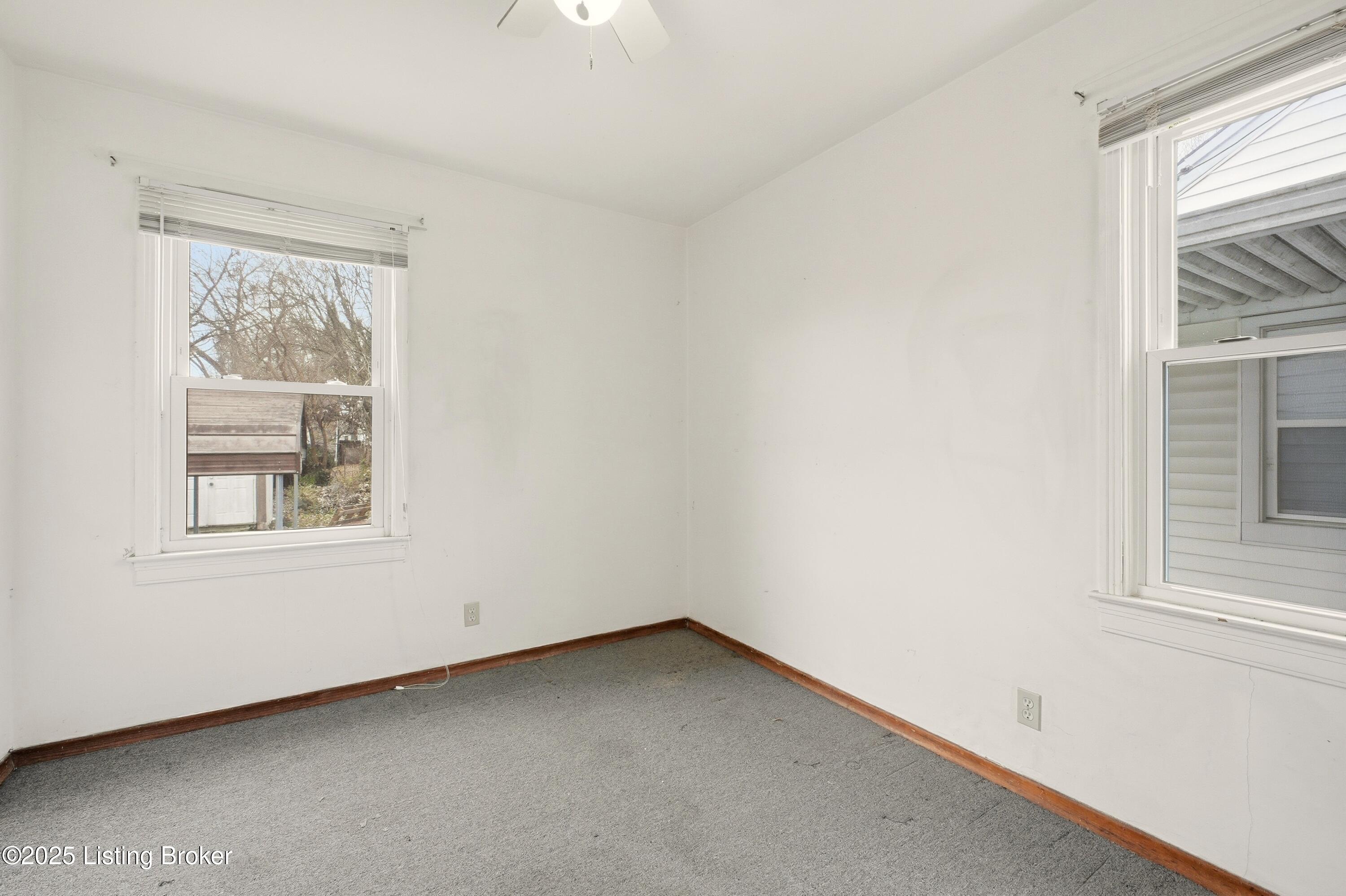 1600 Thornberry Ave