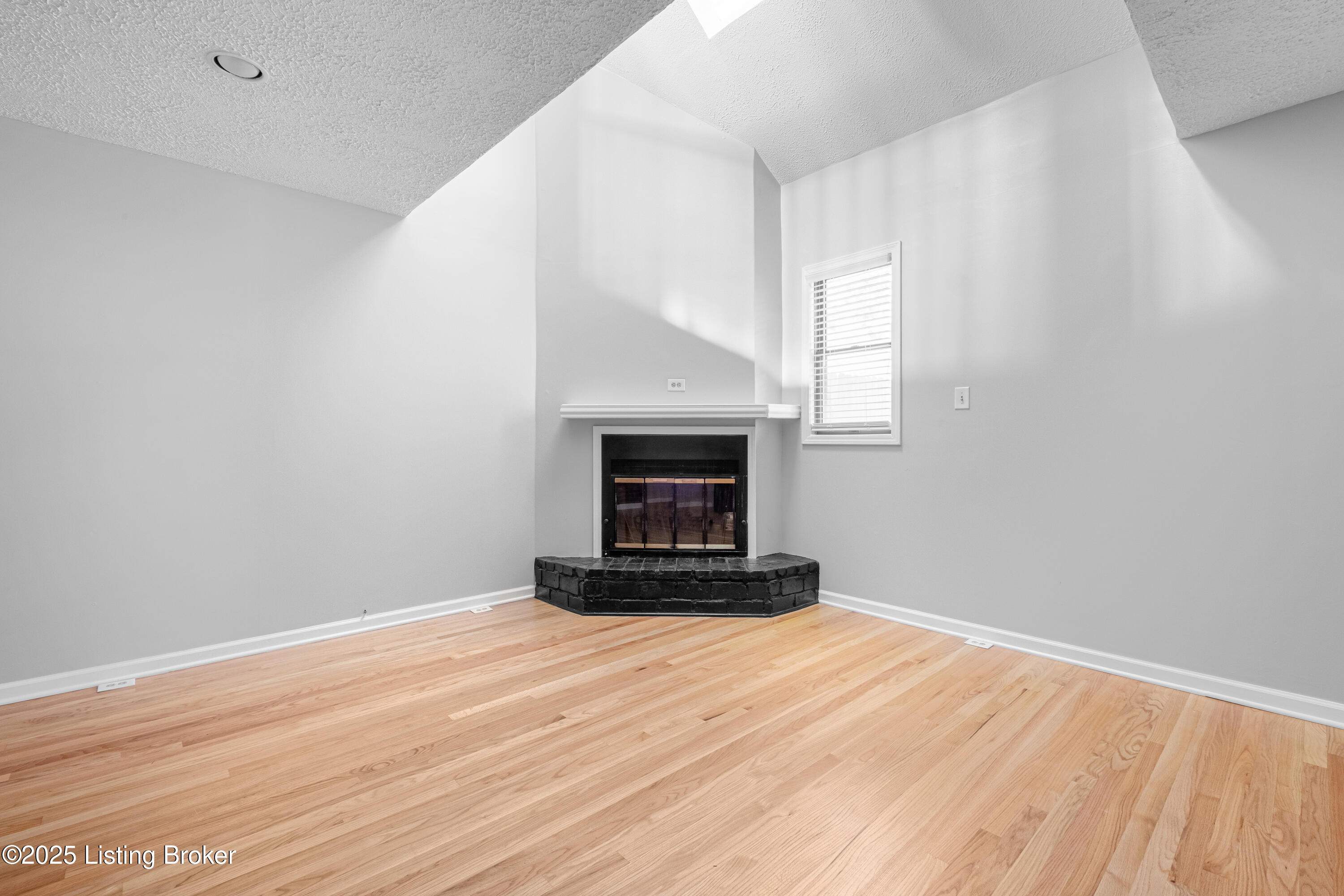 1128 Cherokee Rd APT 1A
