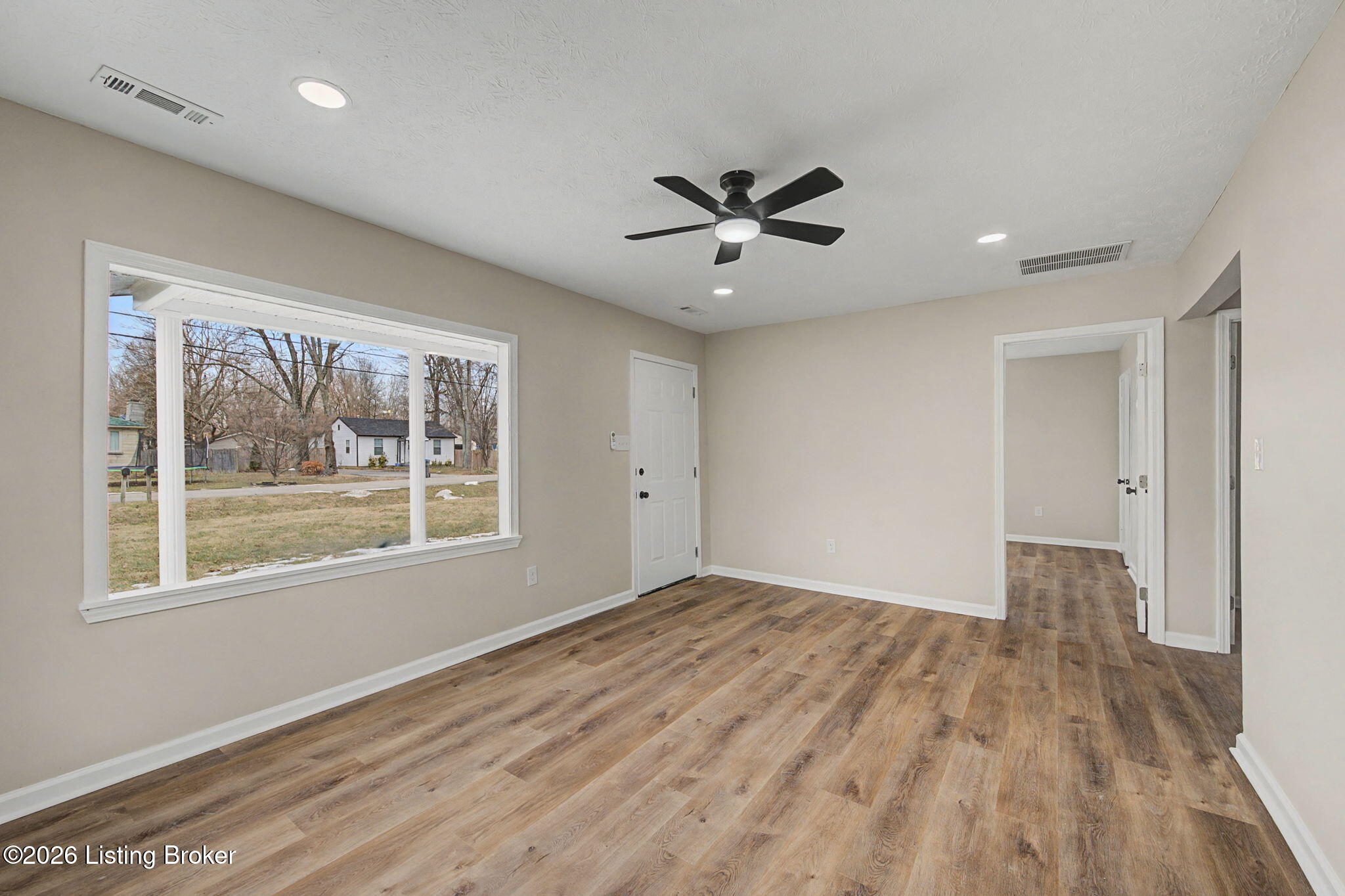 711 Shaffer Rd