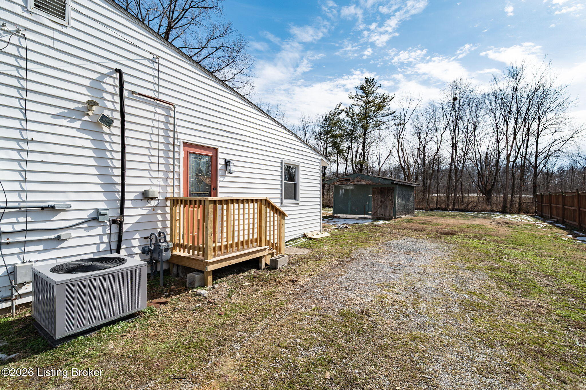 711 Shaffer Rd