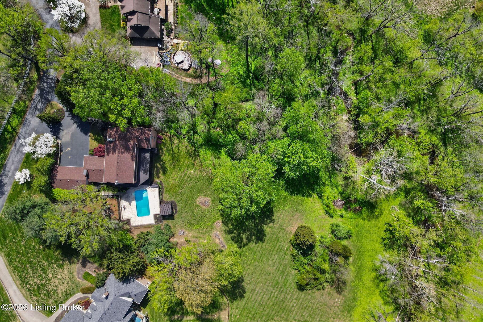3 Scenic Hill Ct