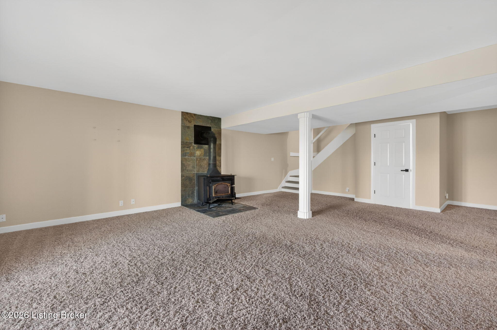 3 Scenic Hill Ct