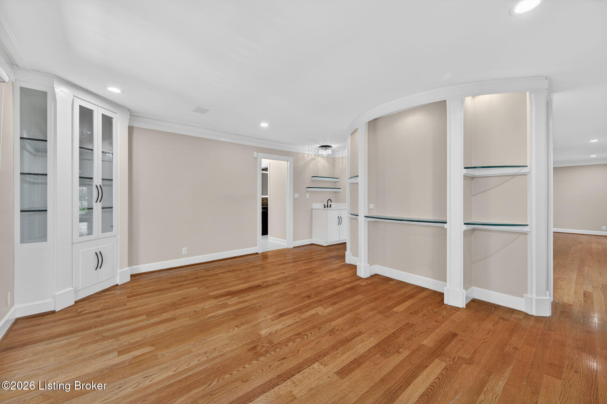 3 Scenic Hill Ct