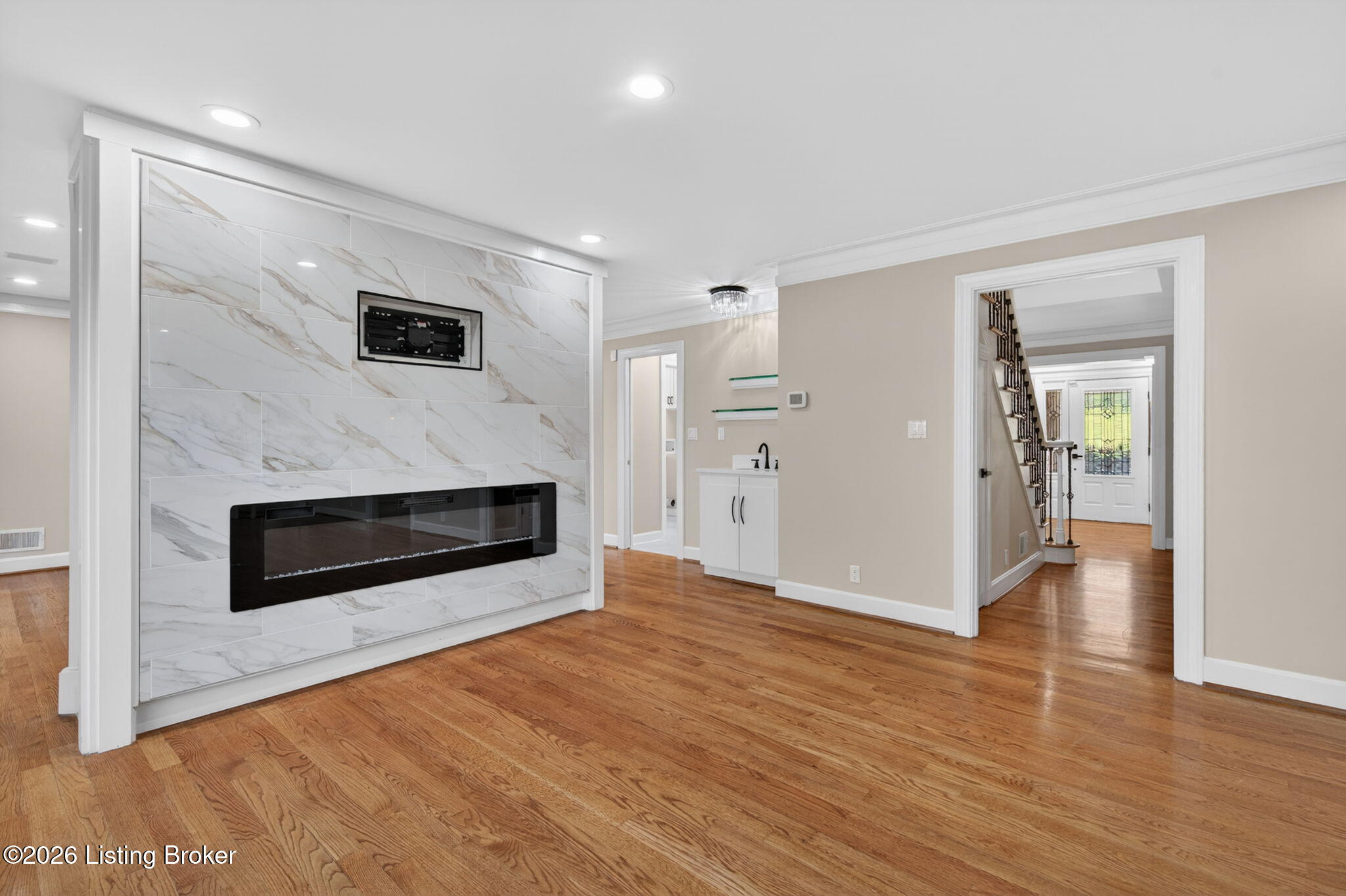 3 Scenic Hill Ct