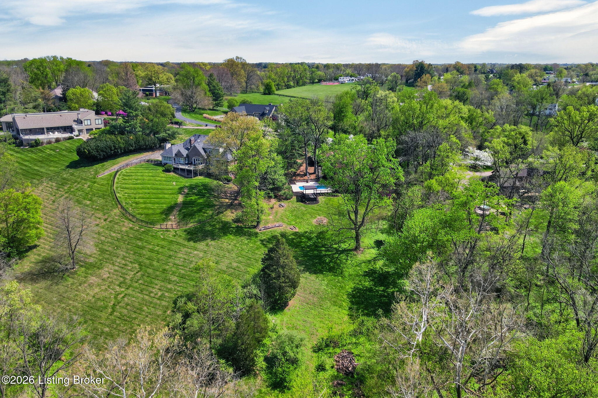 3 Scenic Hill Ct